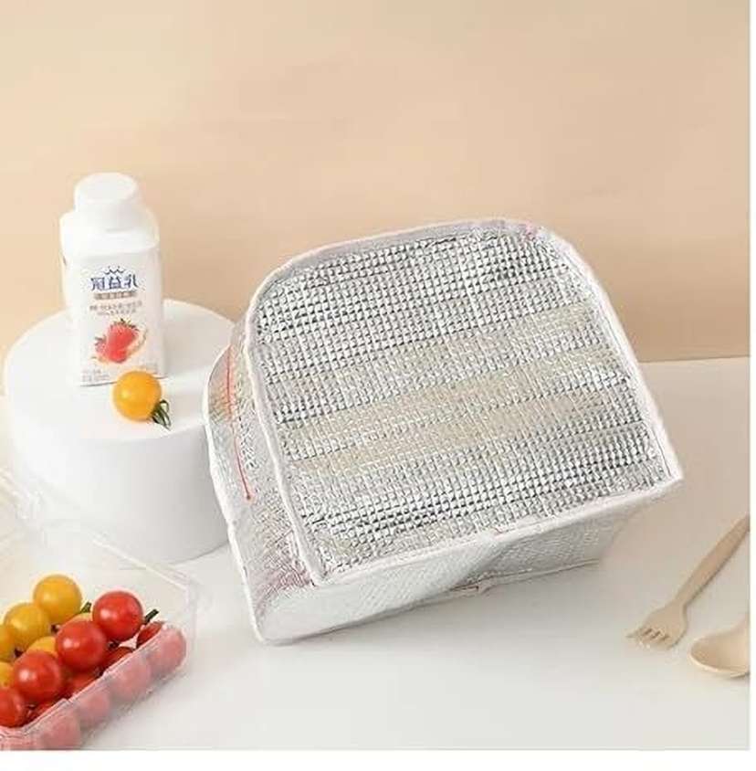 Insulated cute print lunch bag