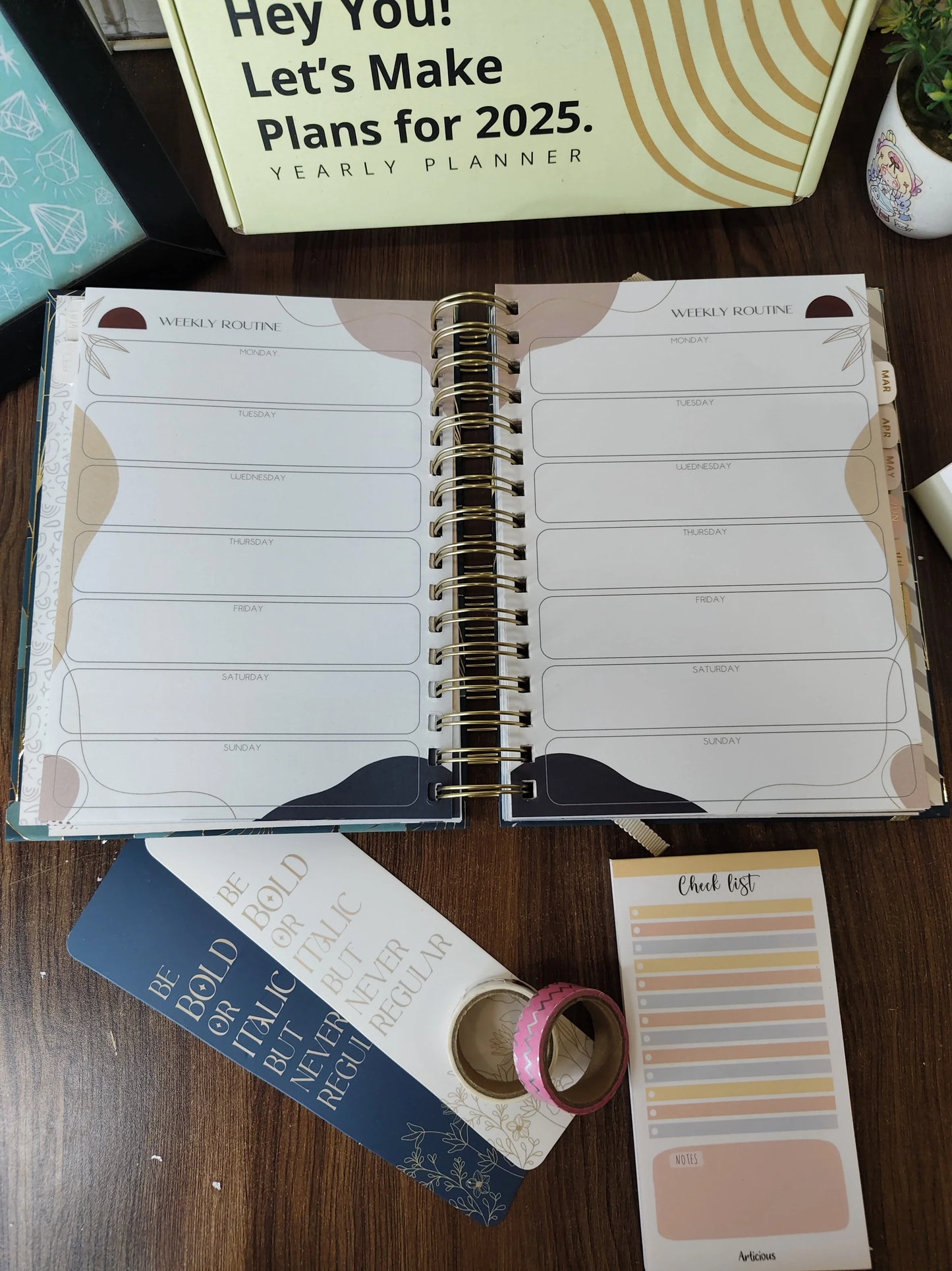 Articious 2025 planners