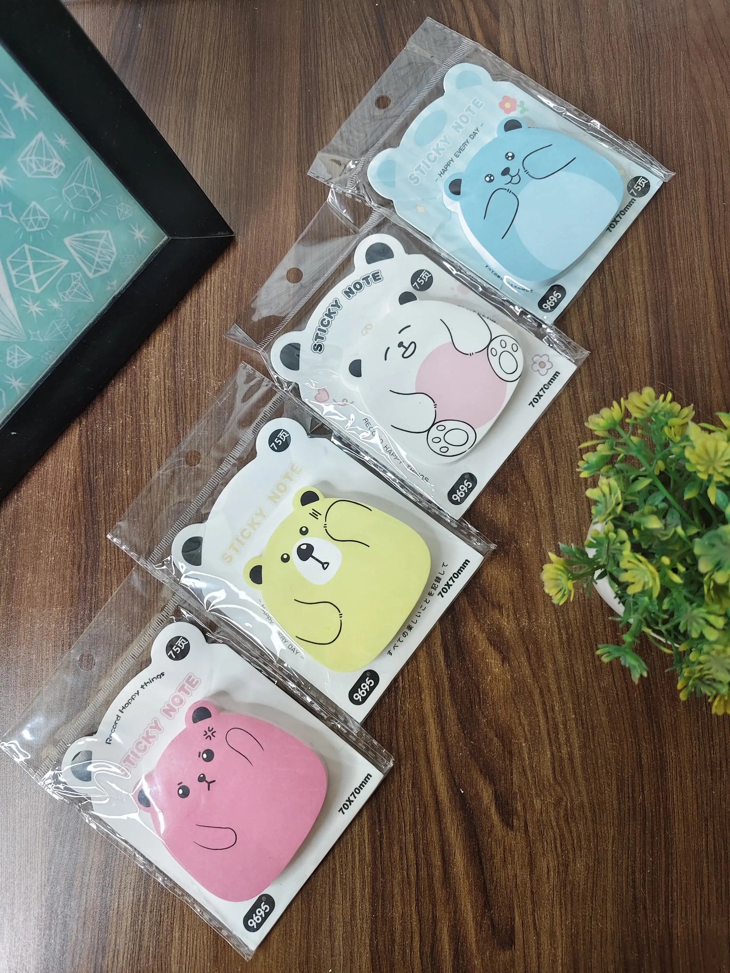 Bear sticky notes