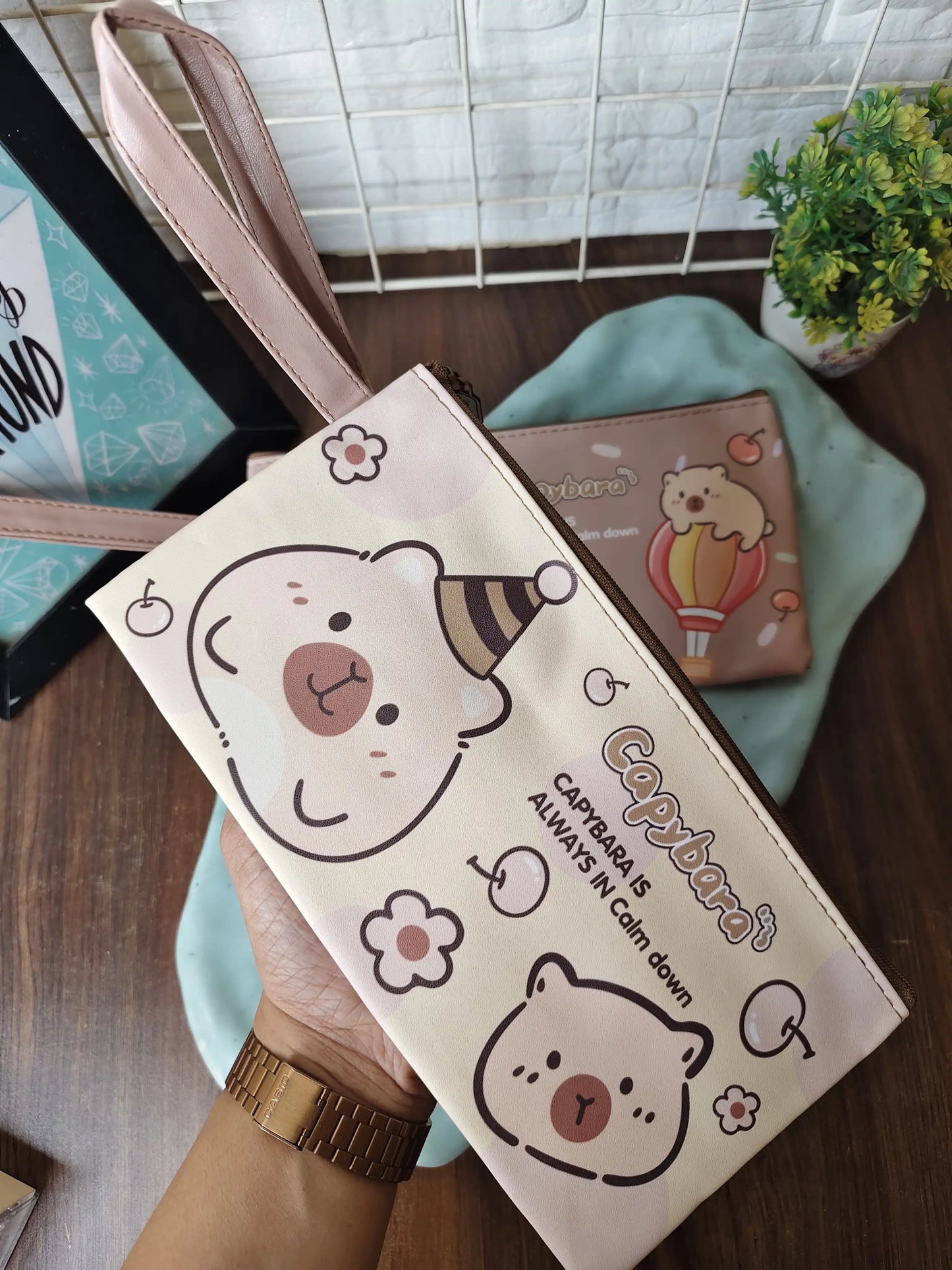 Capy bara flat stationery pouch