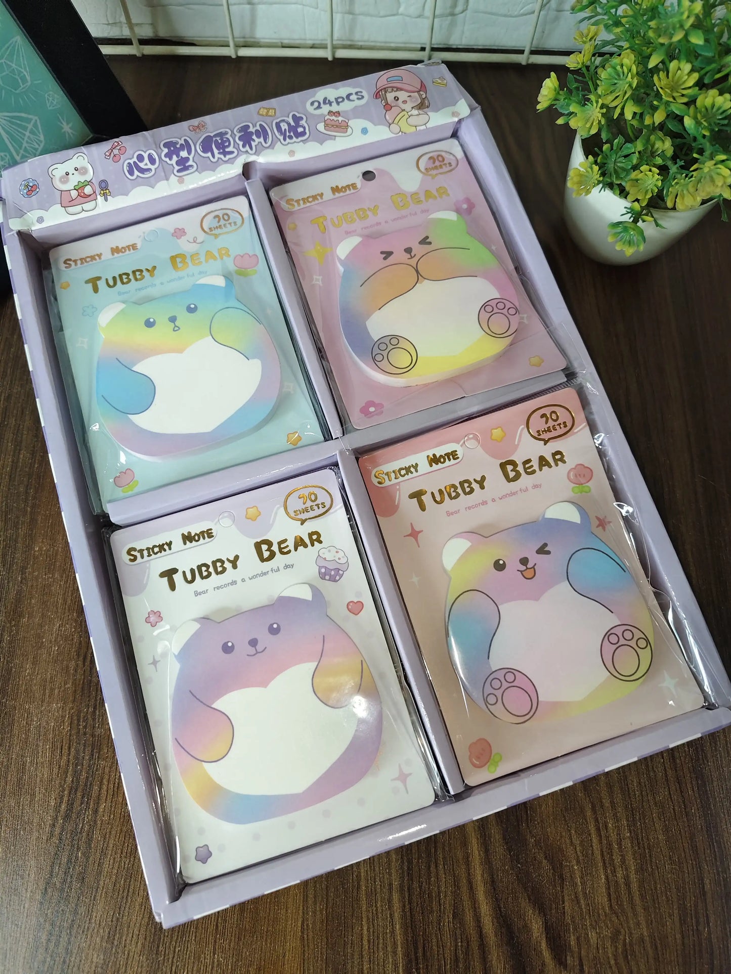 Colourful teddy sticky notes