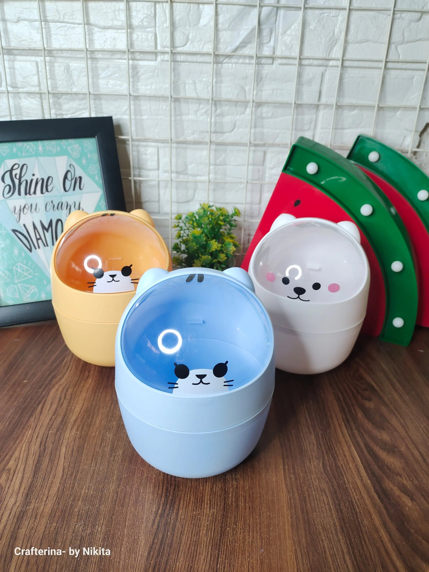 Cute cat waste bins