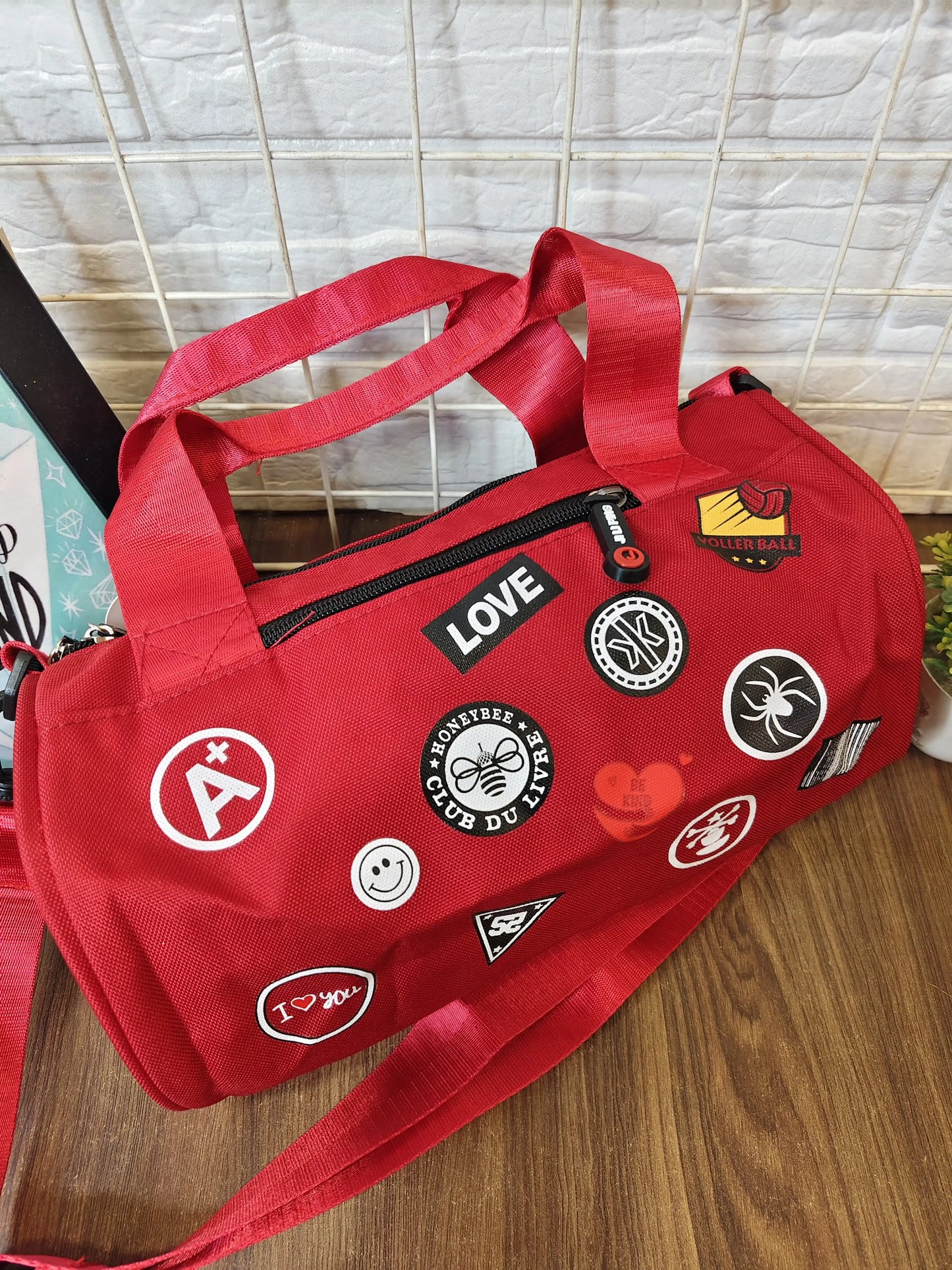 Duffle bag| quirky two compartments duffle bags