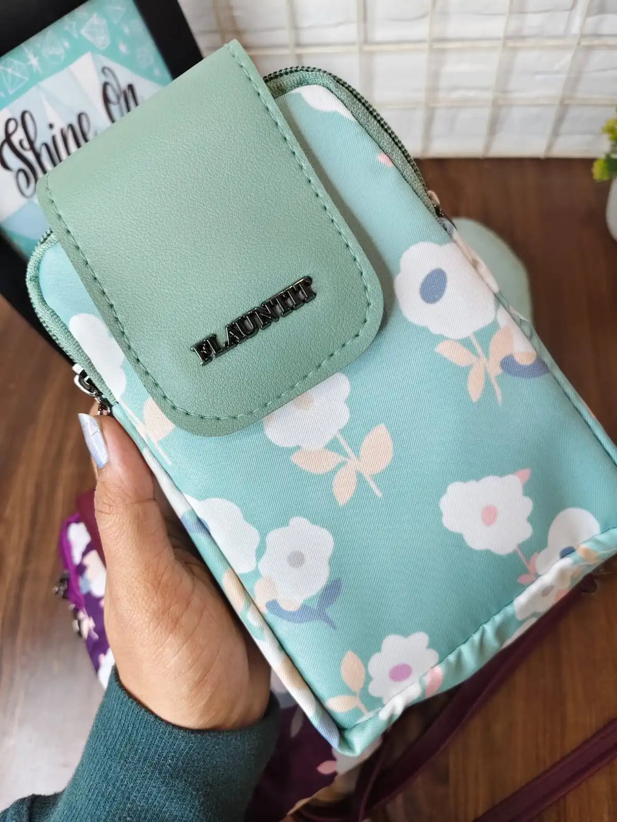 Floral side mobile sling