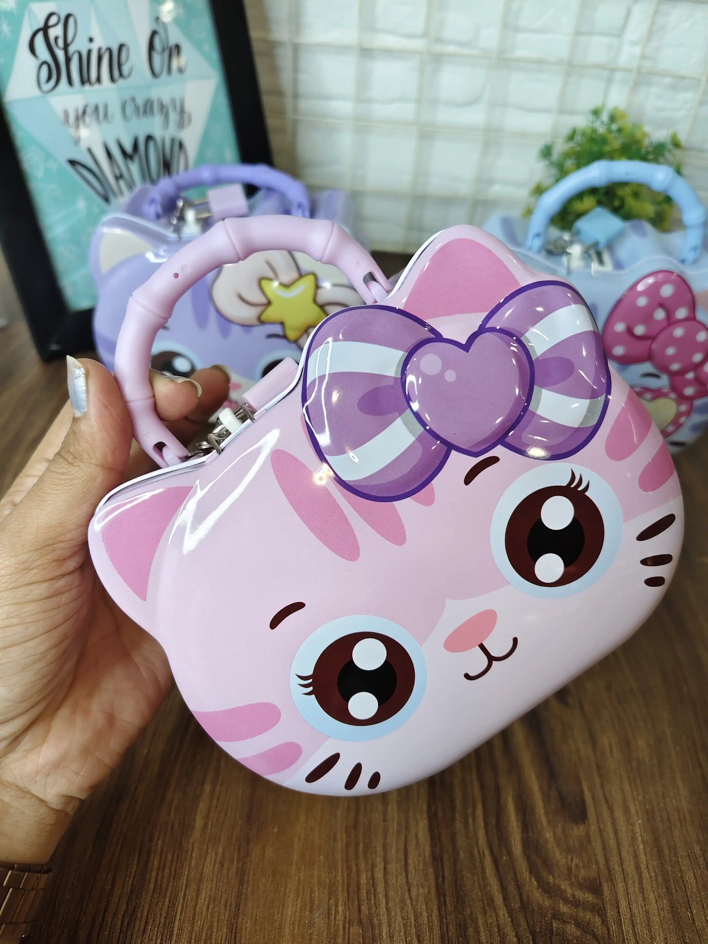 Hello Kitty money Bank
