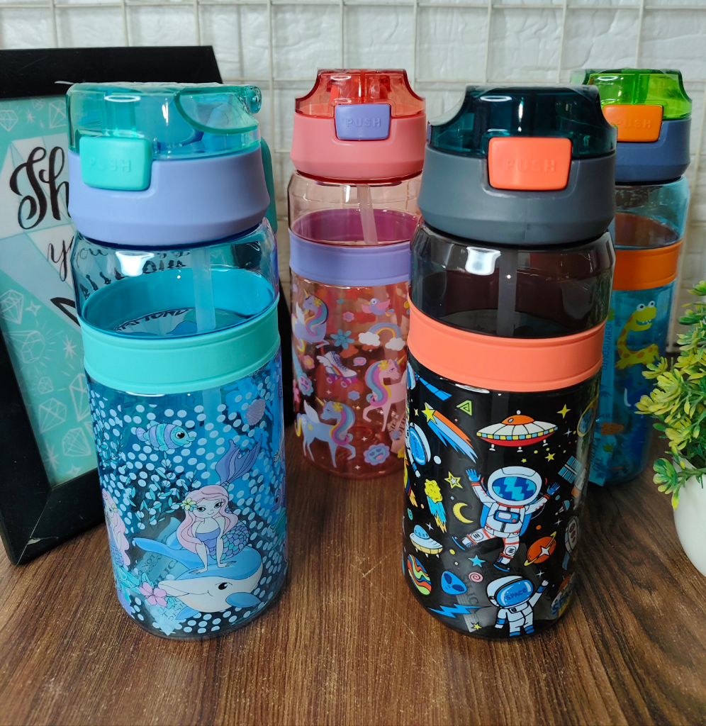 Quirky kids premium quality waterbottle 700ml