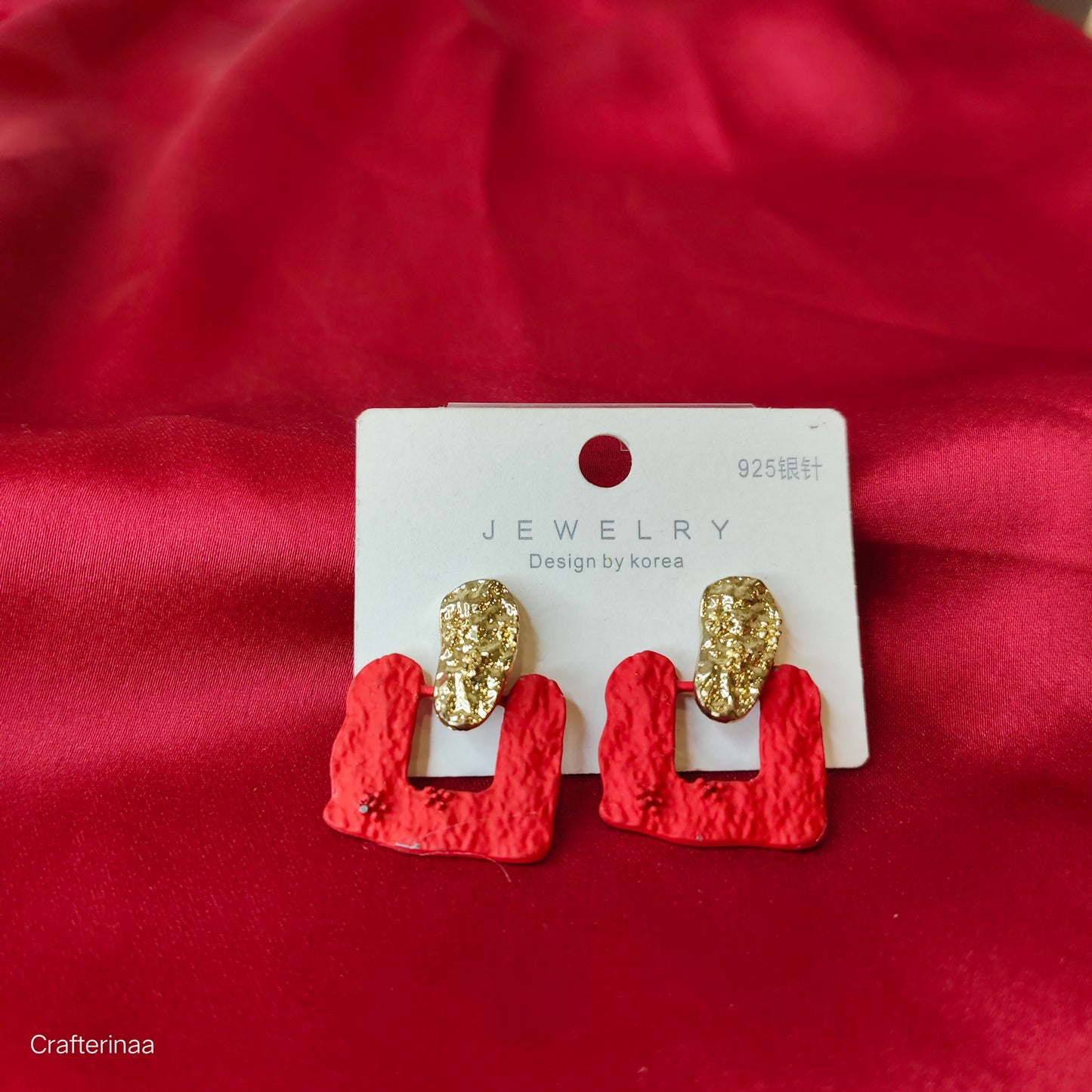 Elegant square studs