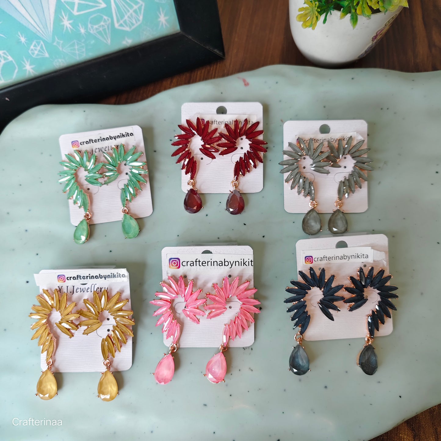 Bella stylish Earrings