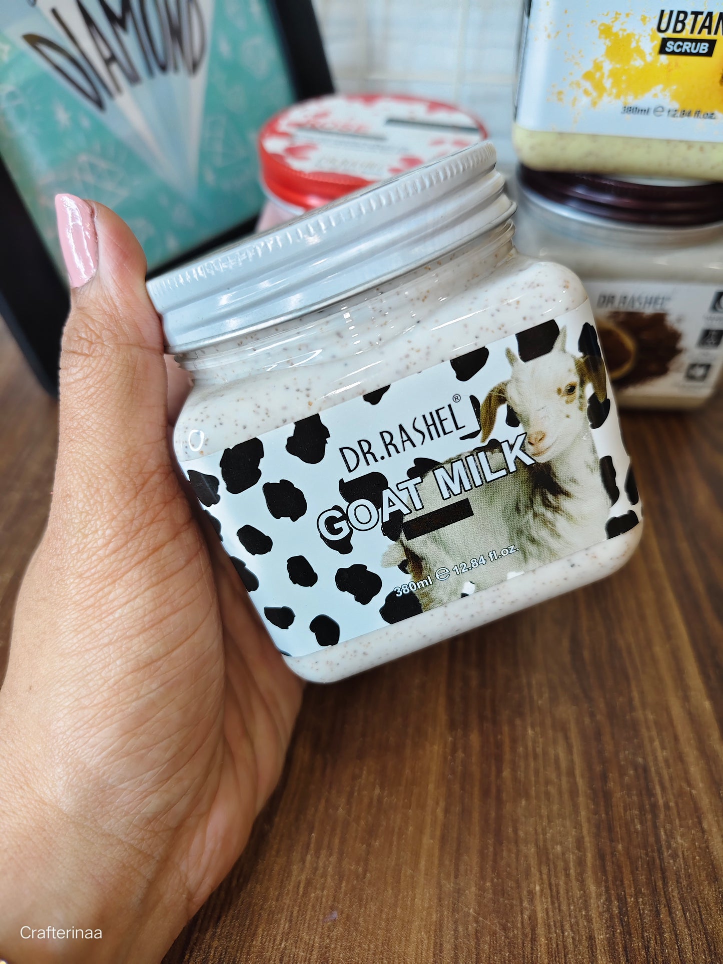 Dr.Rashel body scrub