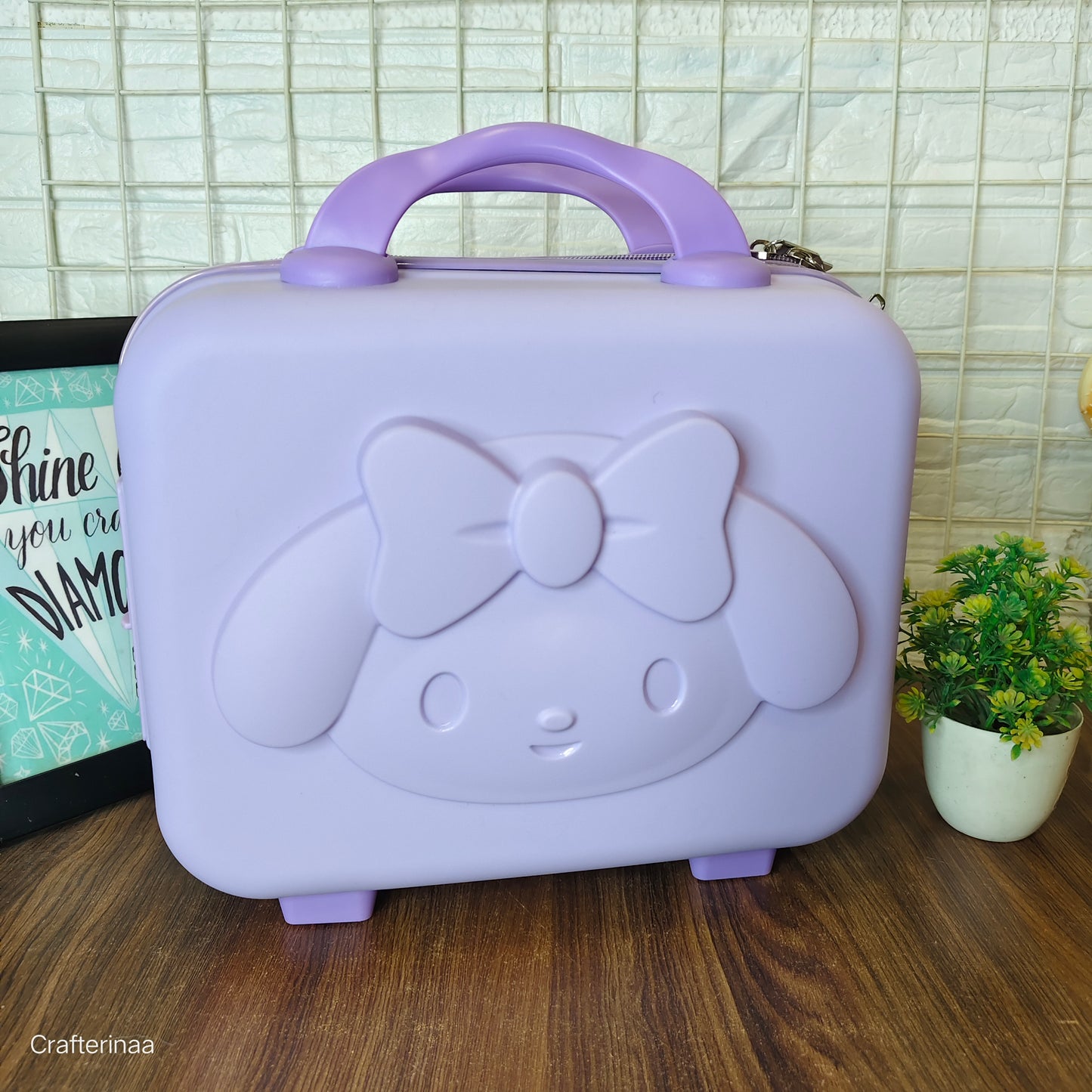 Kawaii hardcase travel Vanity