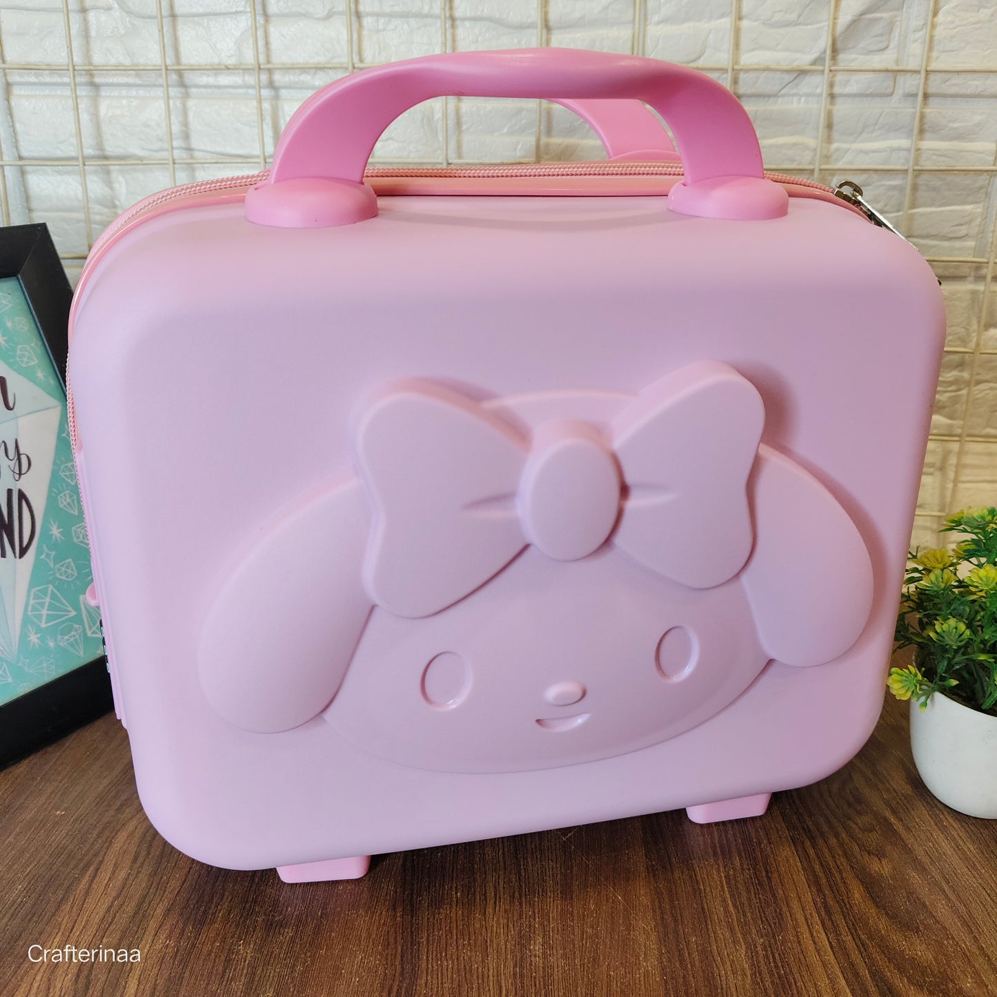 Kawaii hardcase travel Vanity