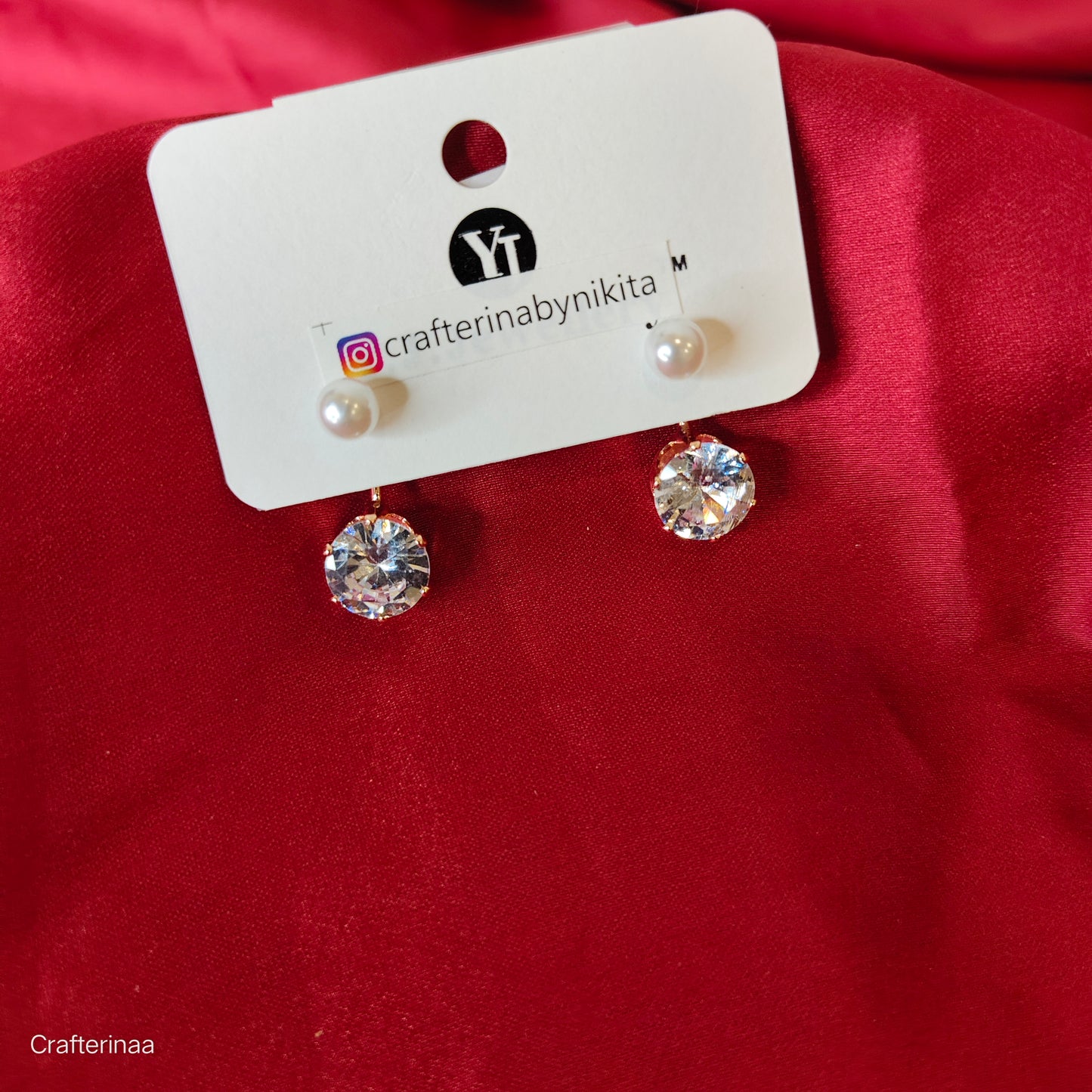 Korean pearl and diamond earrings