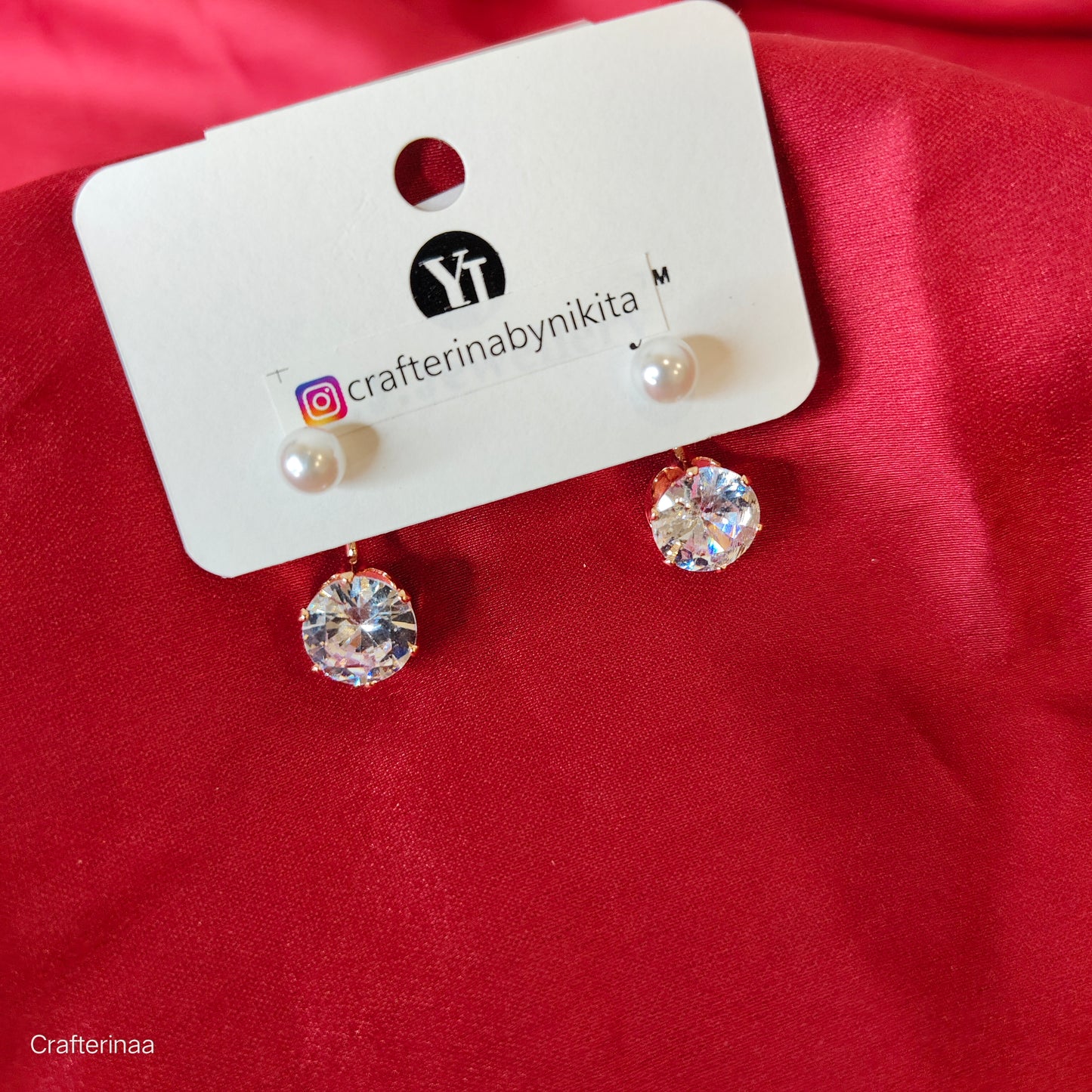Korean pearl and diamond earrings