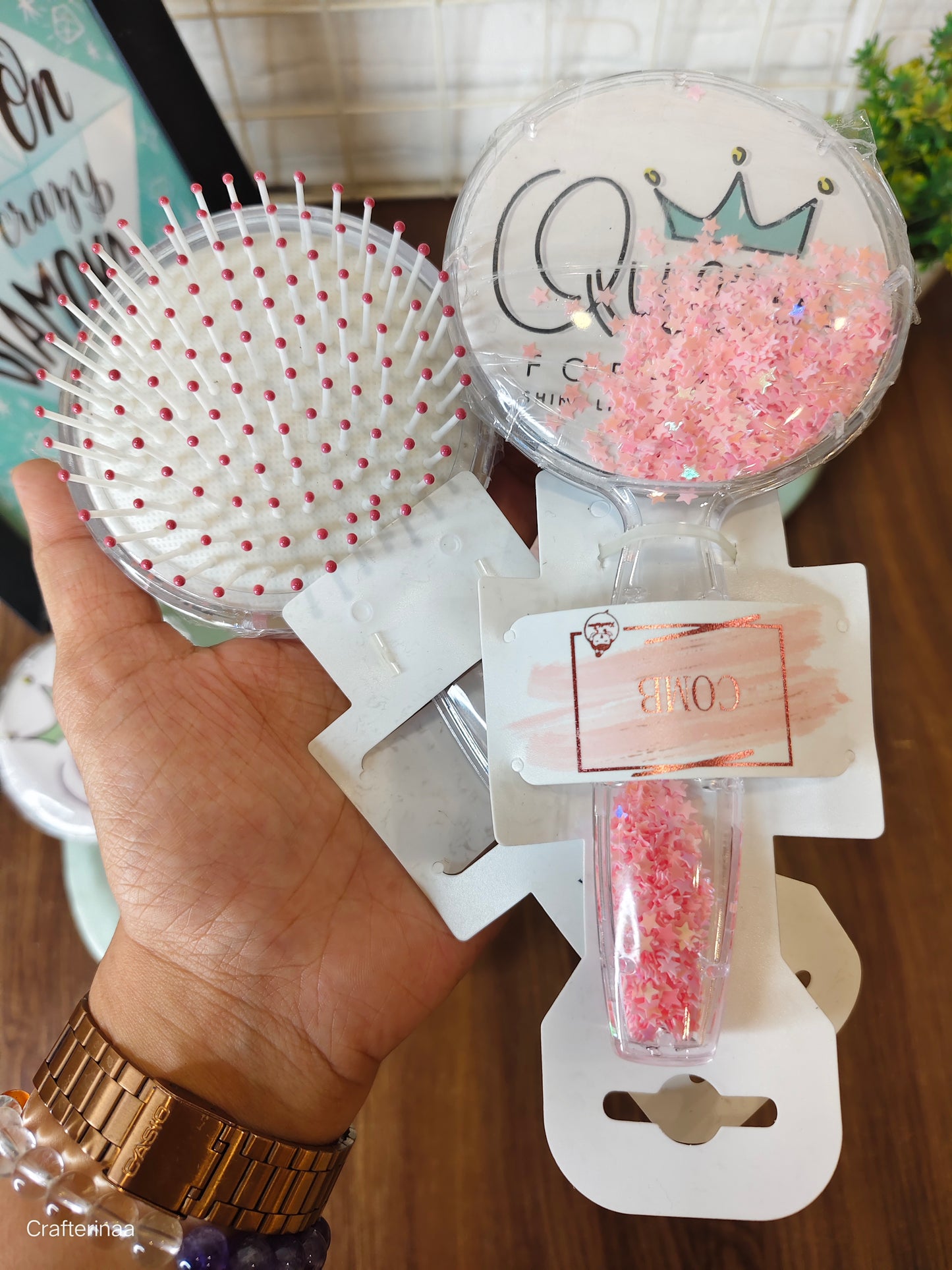 Queen glitter hair brushes