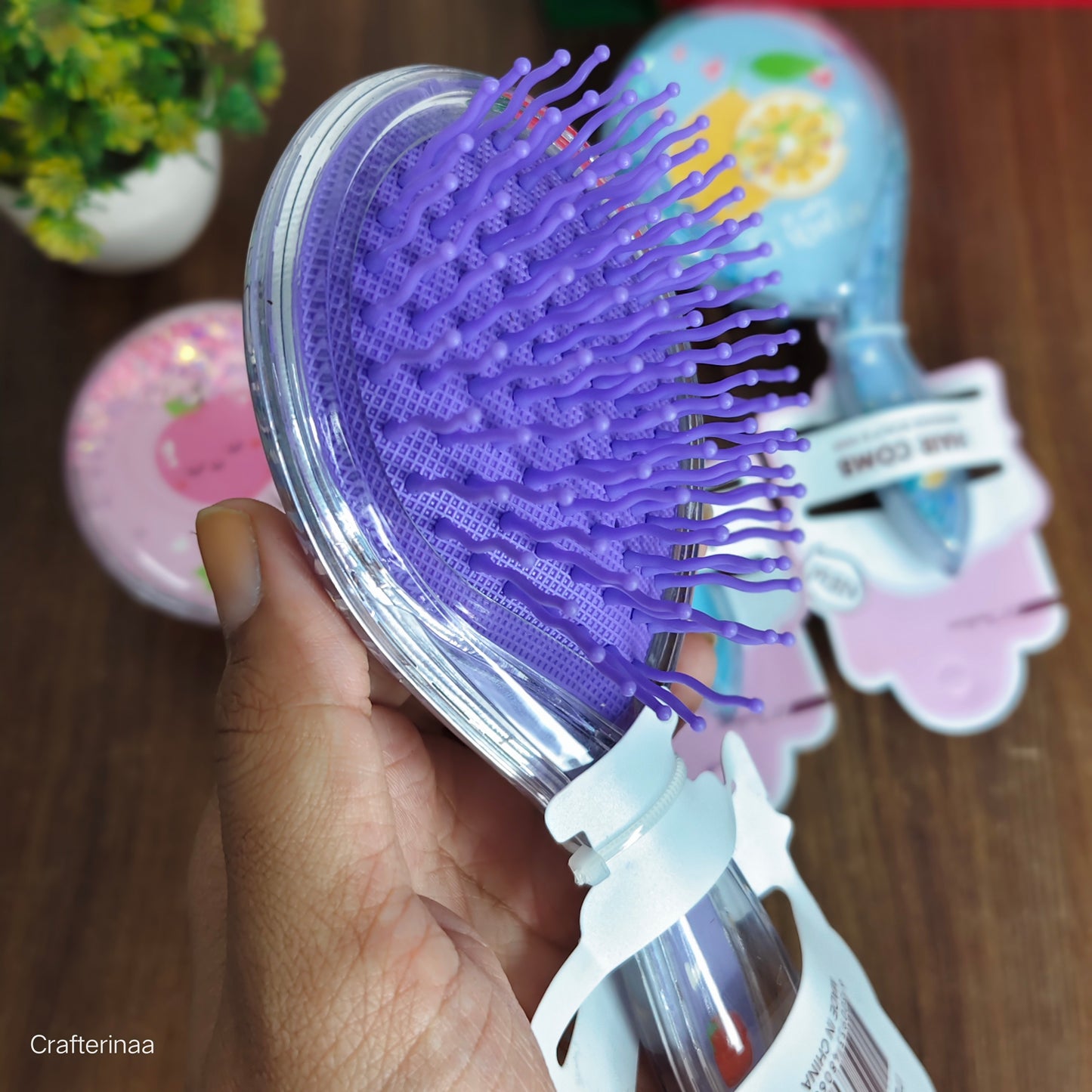 Fruit hair brush