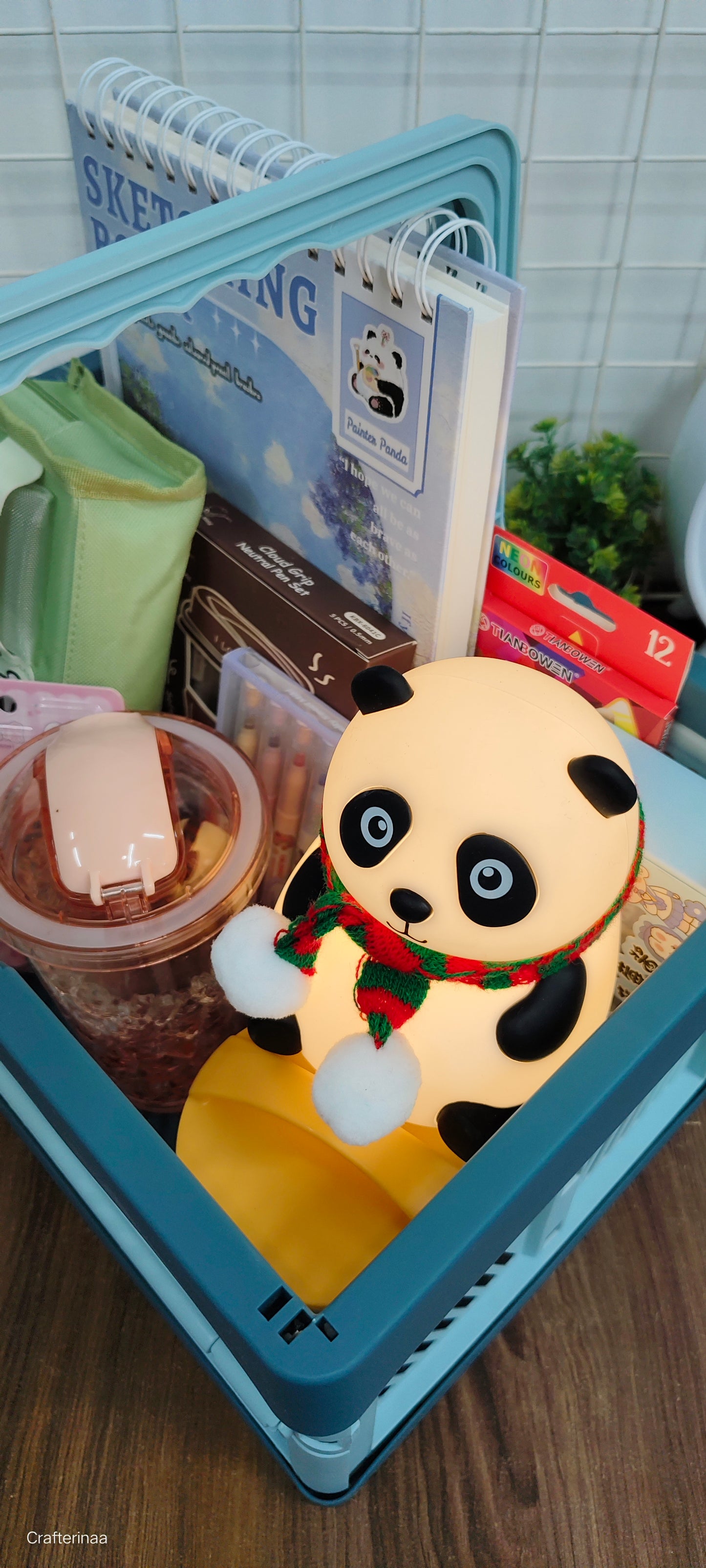 Panda paradise Hamper