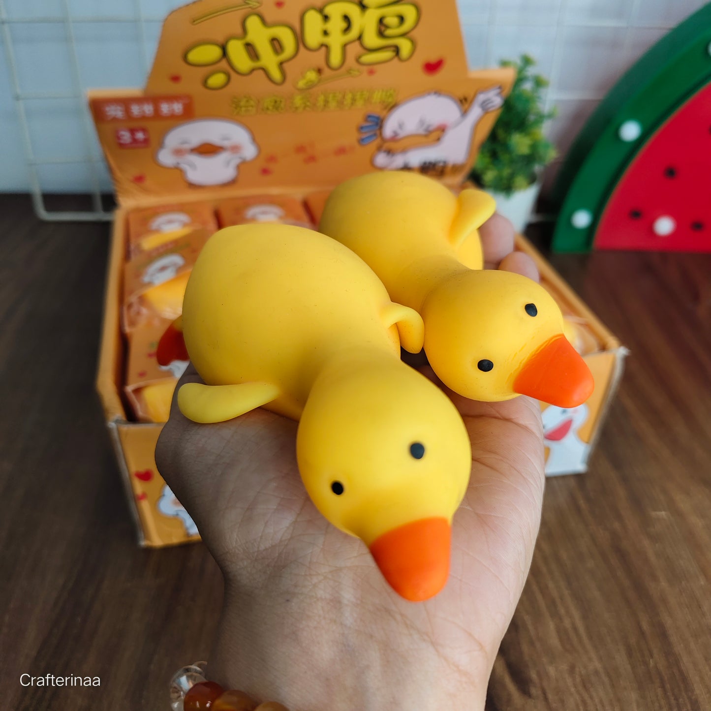 Duck bathing squishy toy| squeeze toy for kids| stress bustertoy