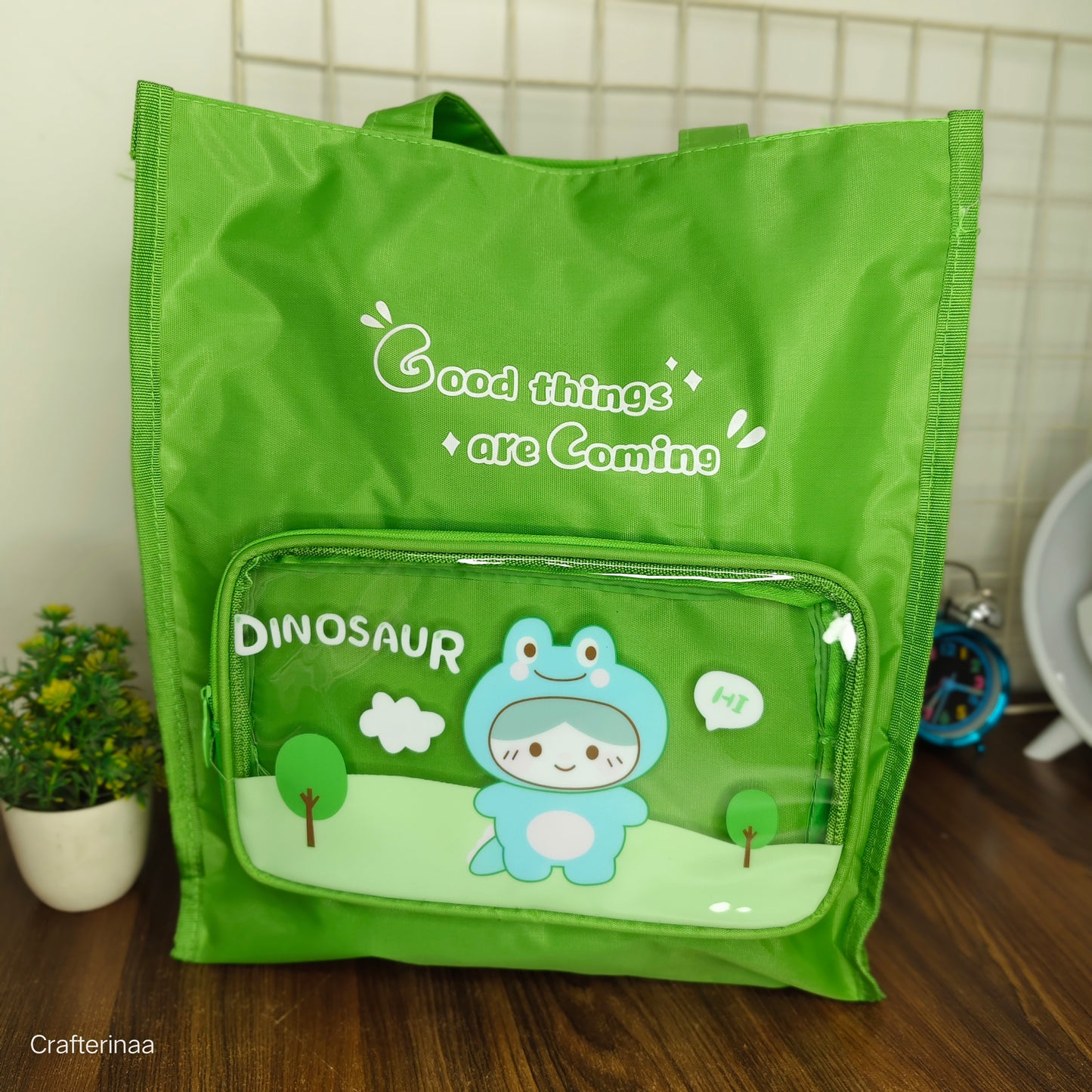 Premium Kawaii Tote bags with 3 compartments
Stylish and Trendy Travelling Bag for Boys and Girls