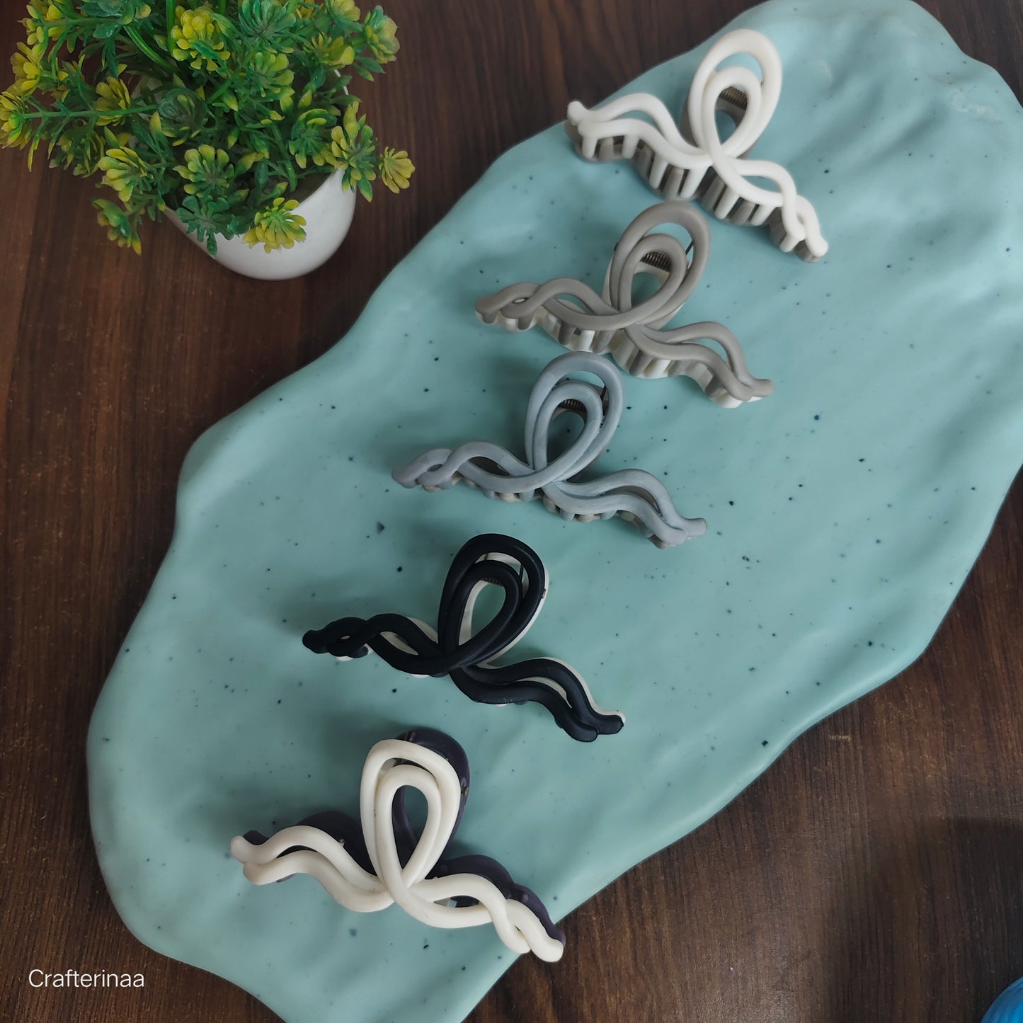 Double colour wave korean T claw