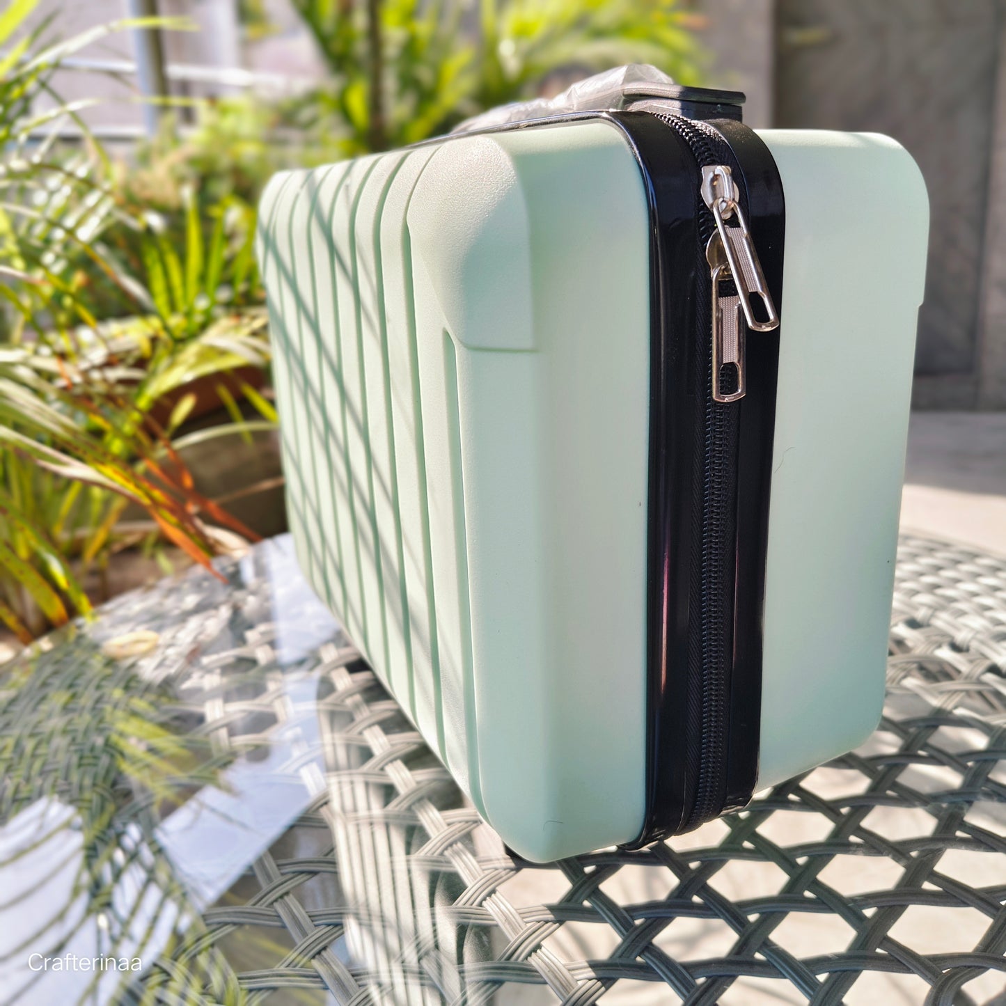 Silicone hard case travel bag| Portable Hard Shell Cosmetic Travel Case | Small Travel Hand Luggage with Elastic Band, Mini ABS Carrying Makeup Case Suitcase (30L x 16W x 23H cm)