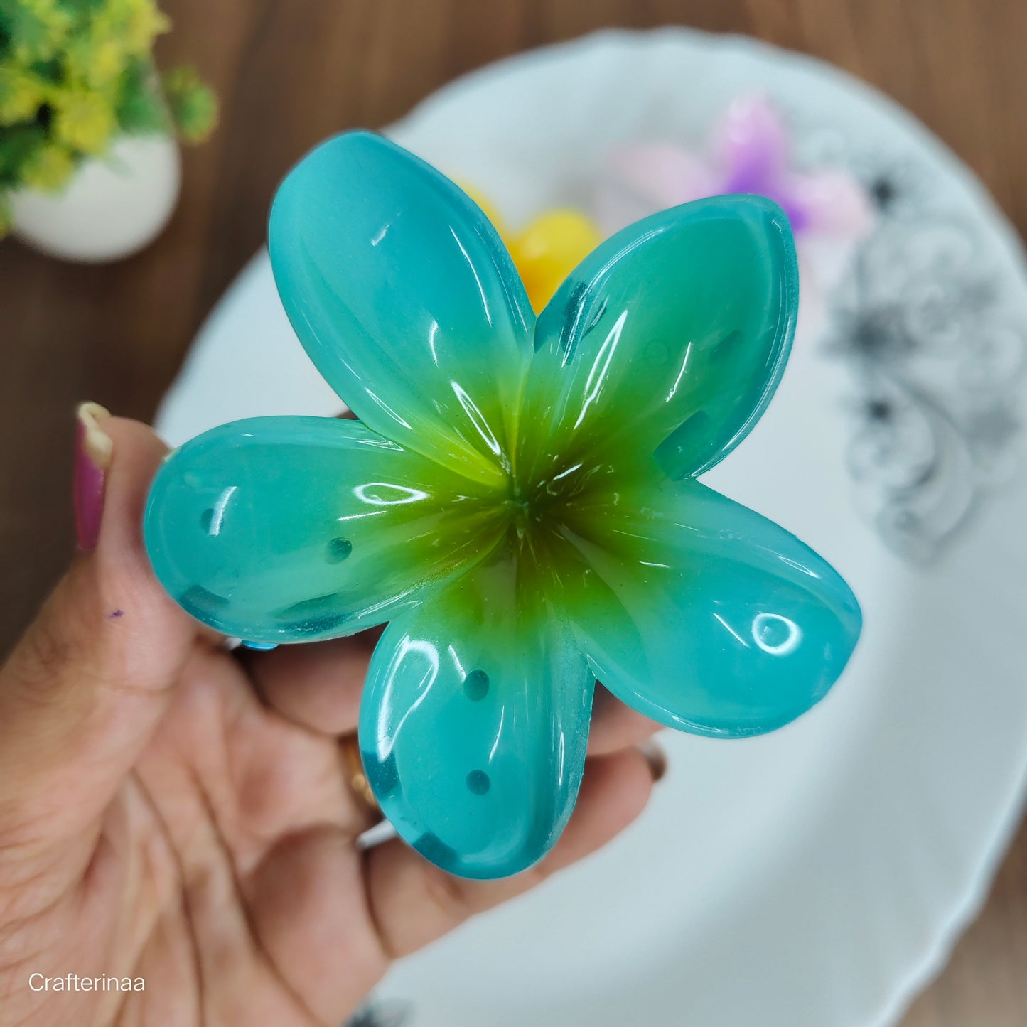 Multicolor Flower Clutcher Clips for Daily Hair Styling