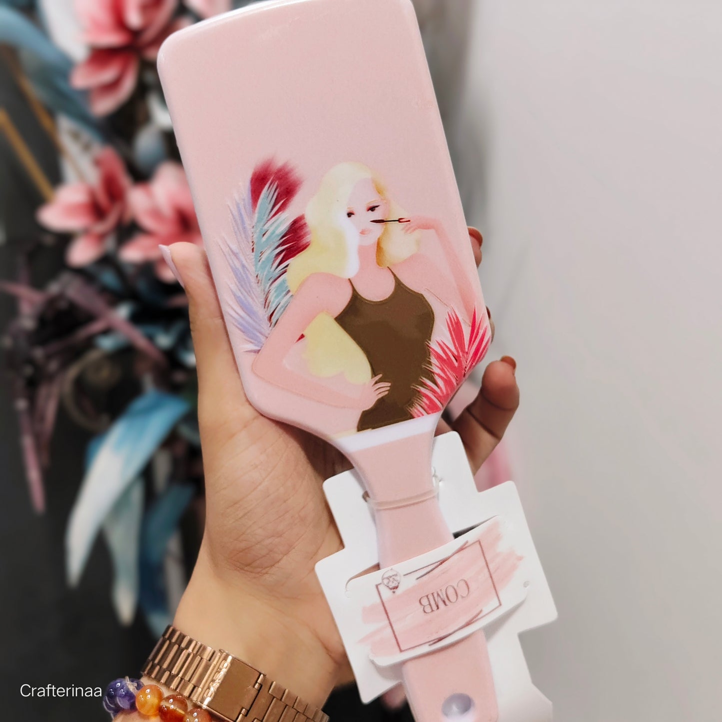 Feminine Chic Comb| Chic & Vibrant Hairbrushes