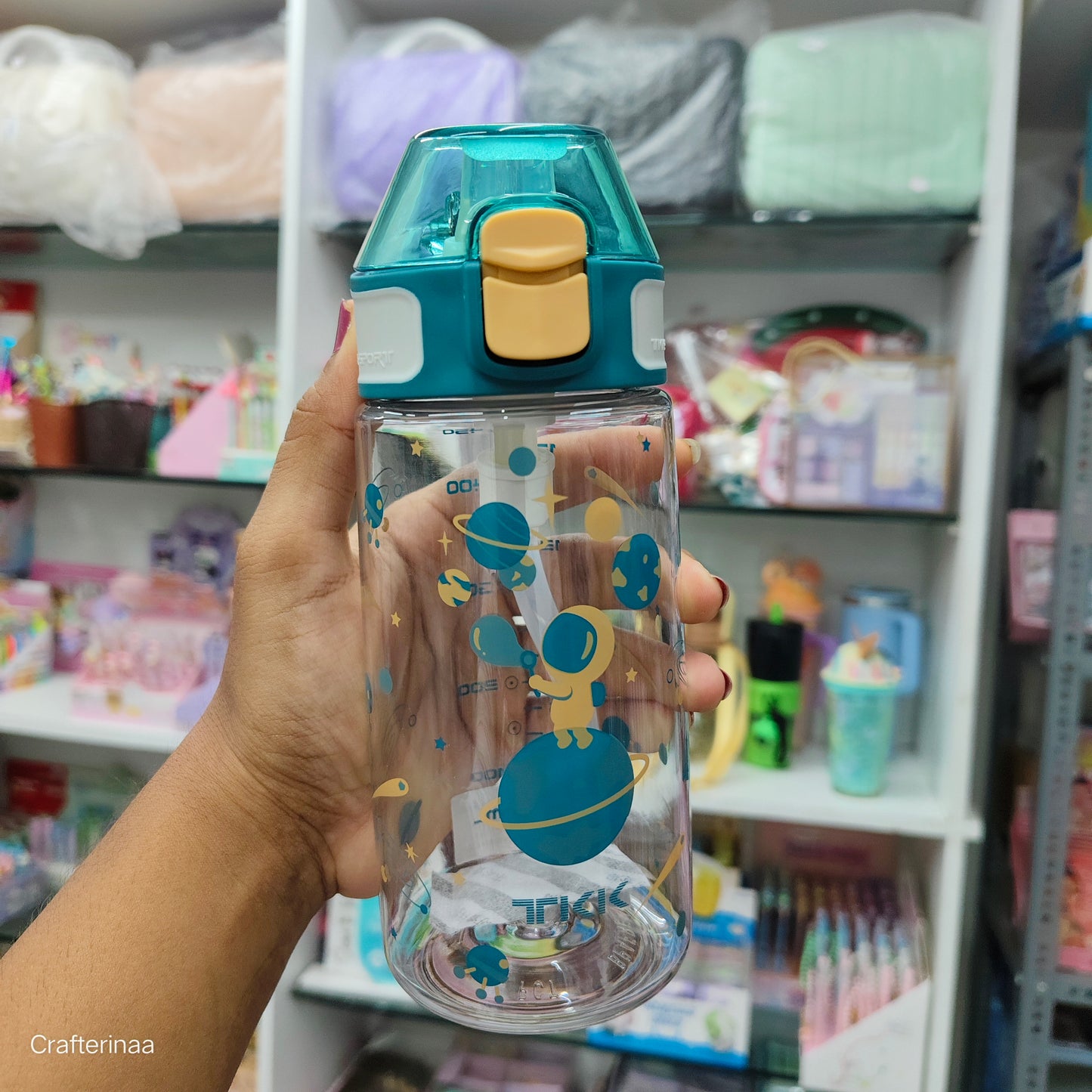 "Space Theme Kids Water Bottles with Straw – 600ml Leakproof & BPA-Free | Cute Astronaut Design"