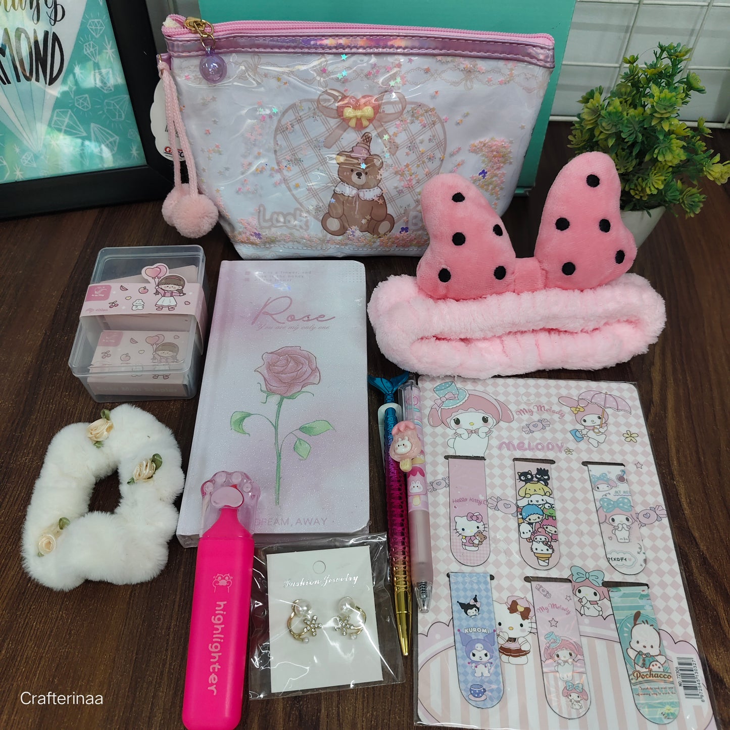 Aesthetic girl's favourite Hamper|cute accessories+Stationery