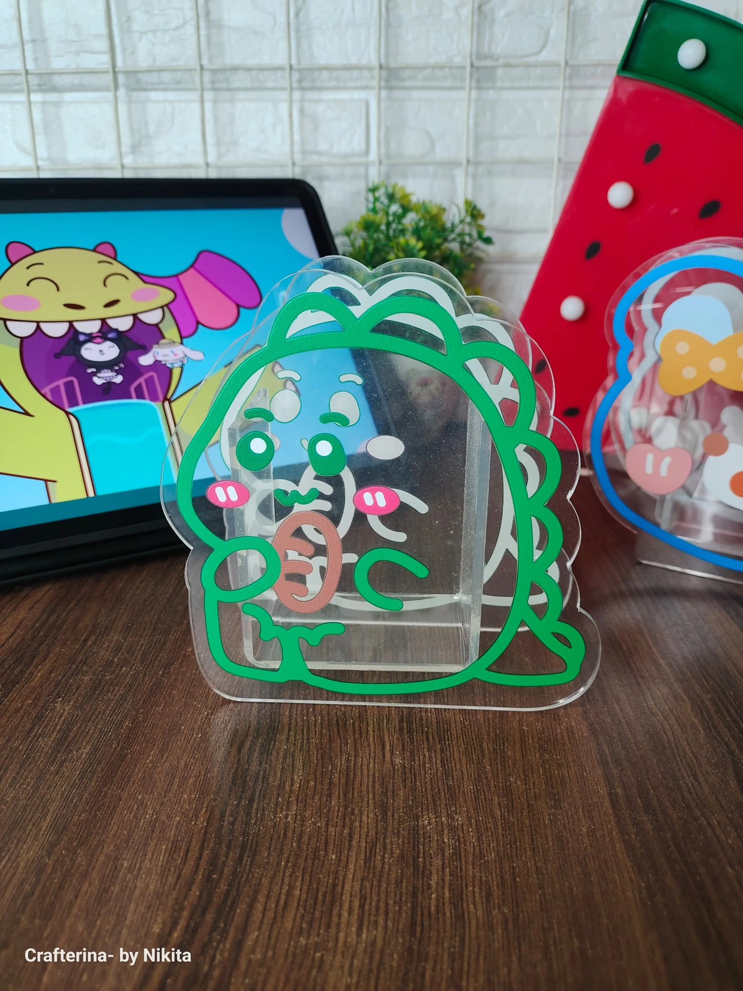 Kawaii pen stand