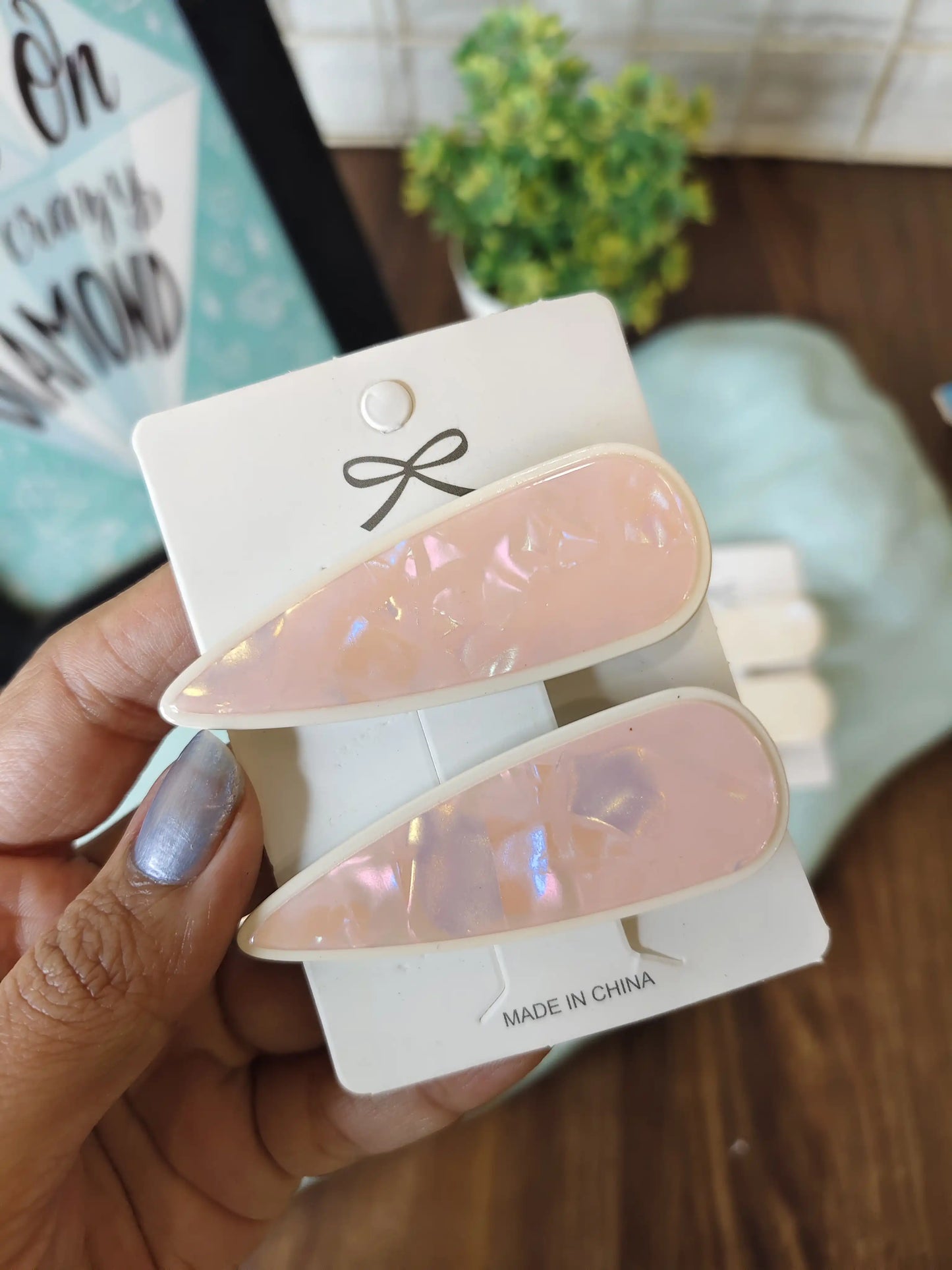 Marble hair clips