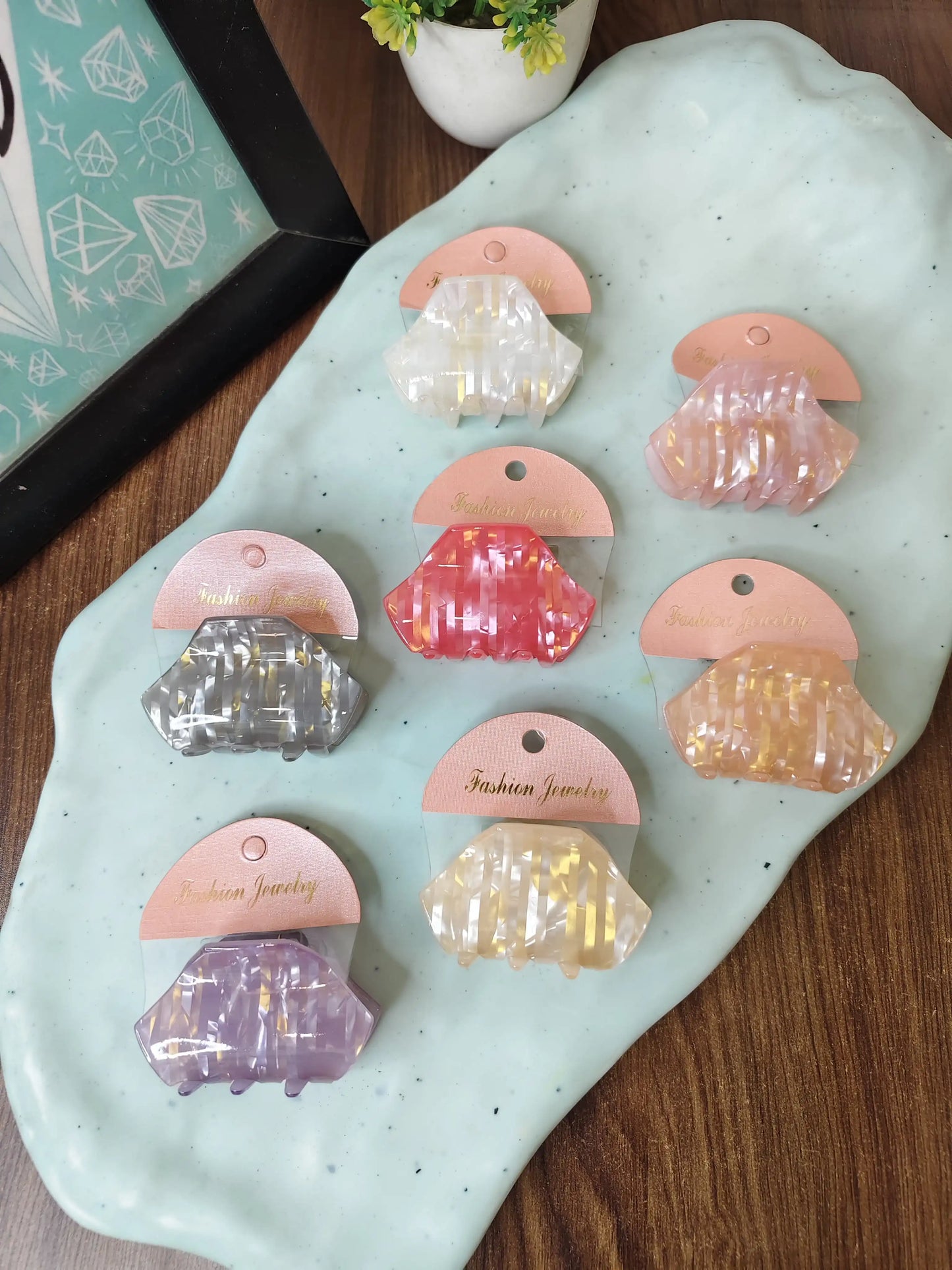 Marble stripe hair claws