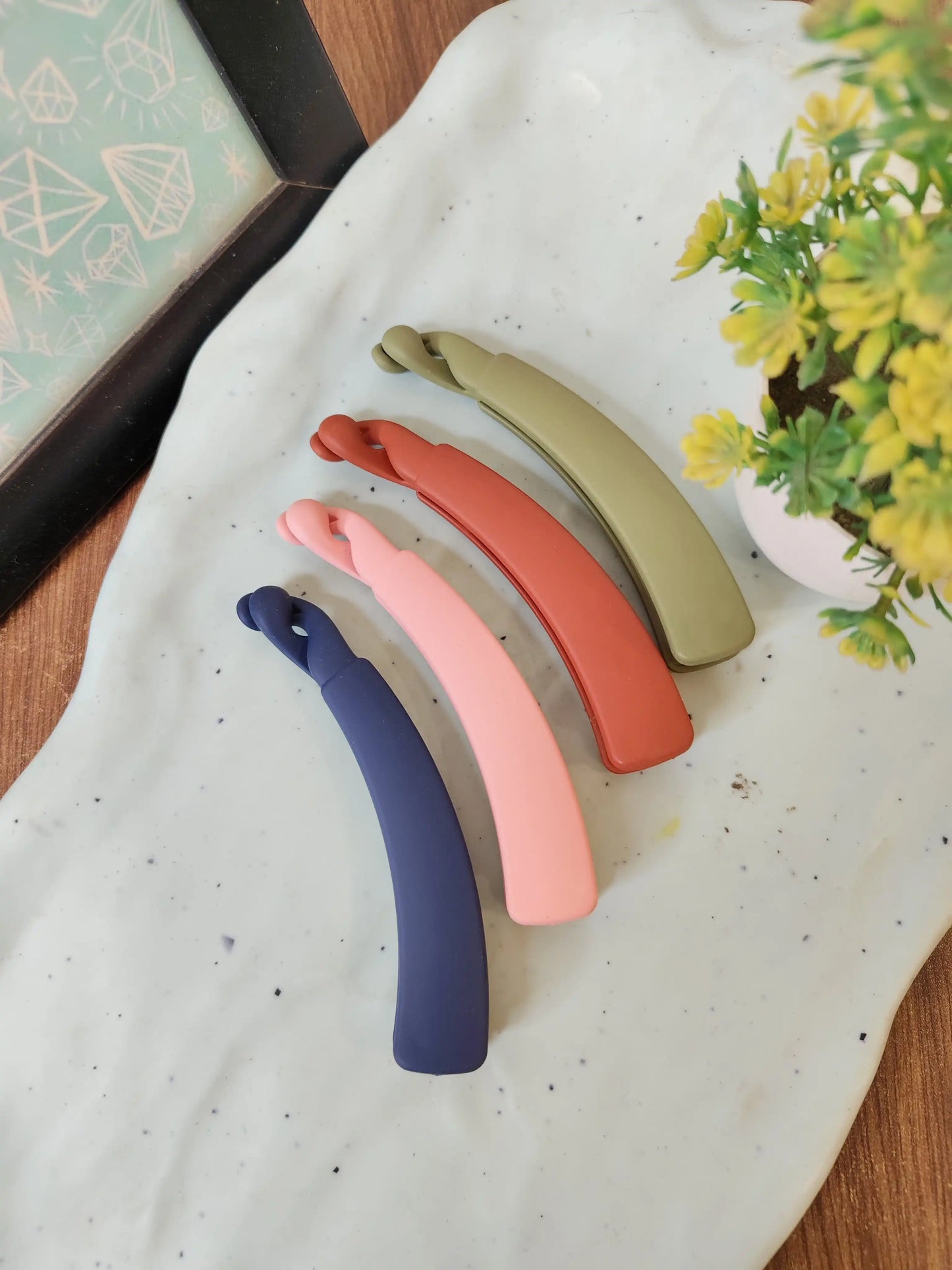 Mat banana claws