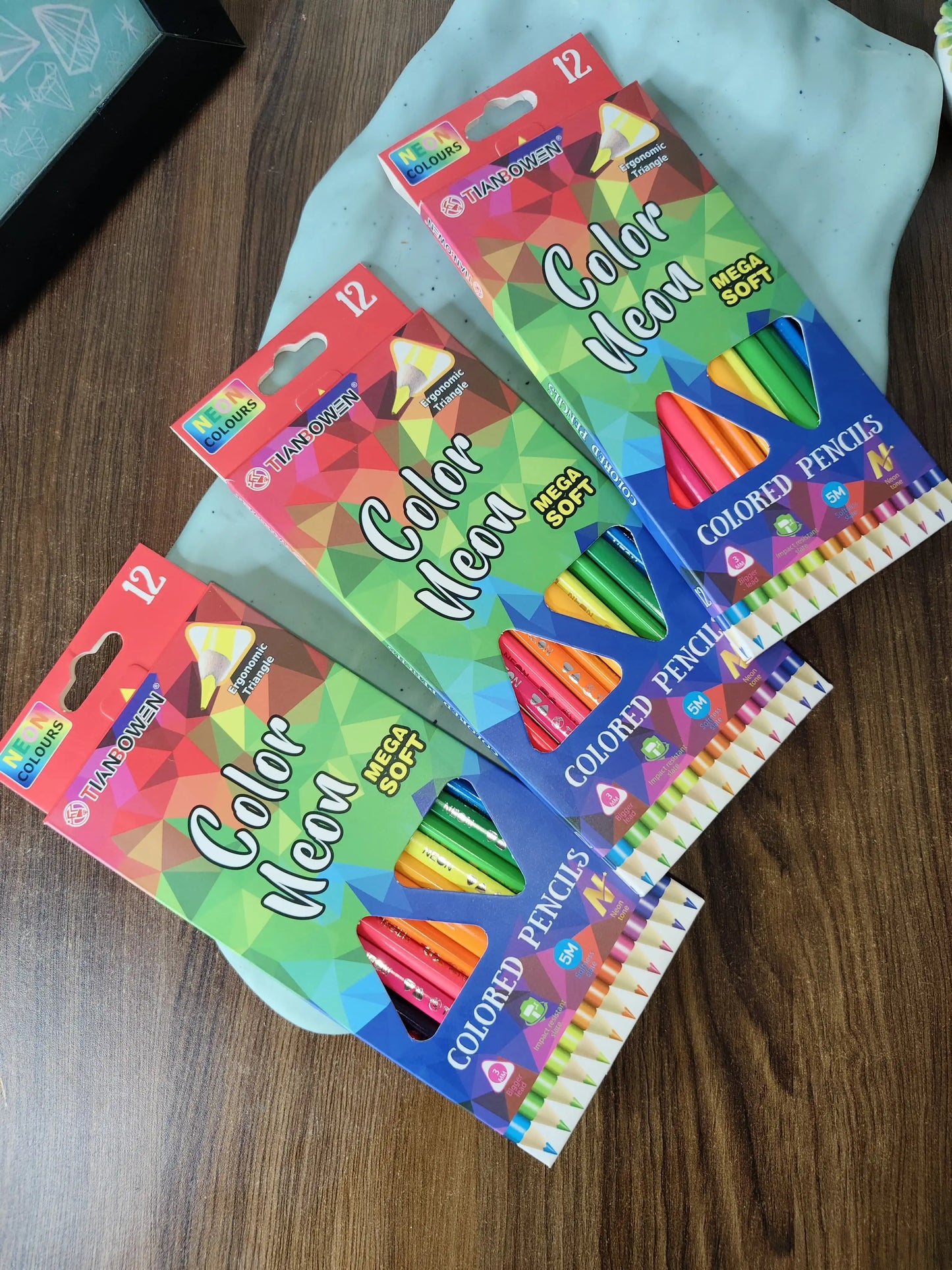 Neon colour pencil set