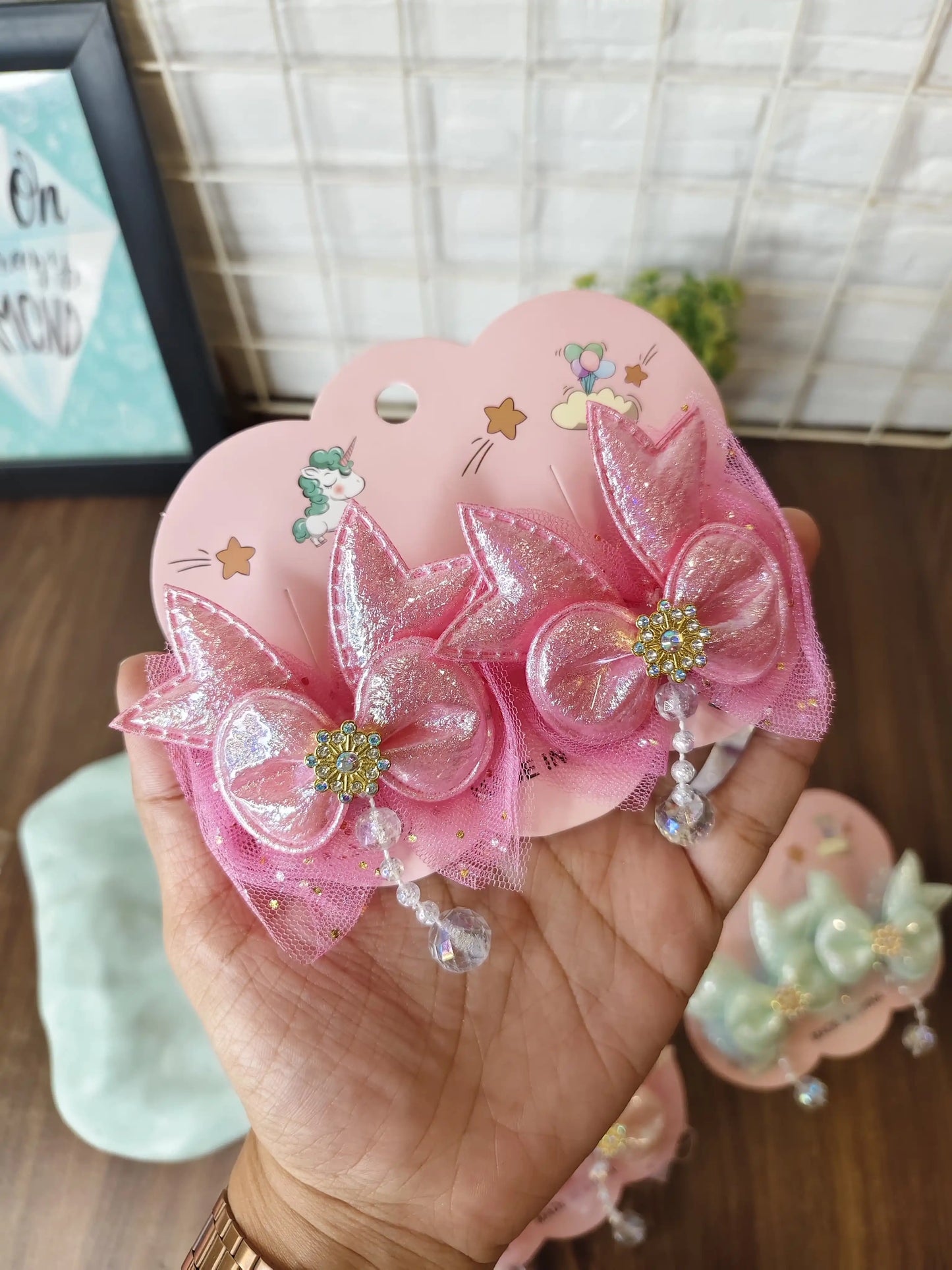 Partywear bow pairs