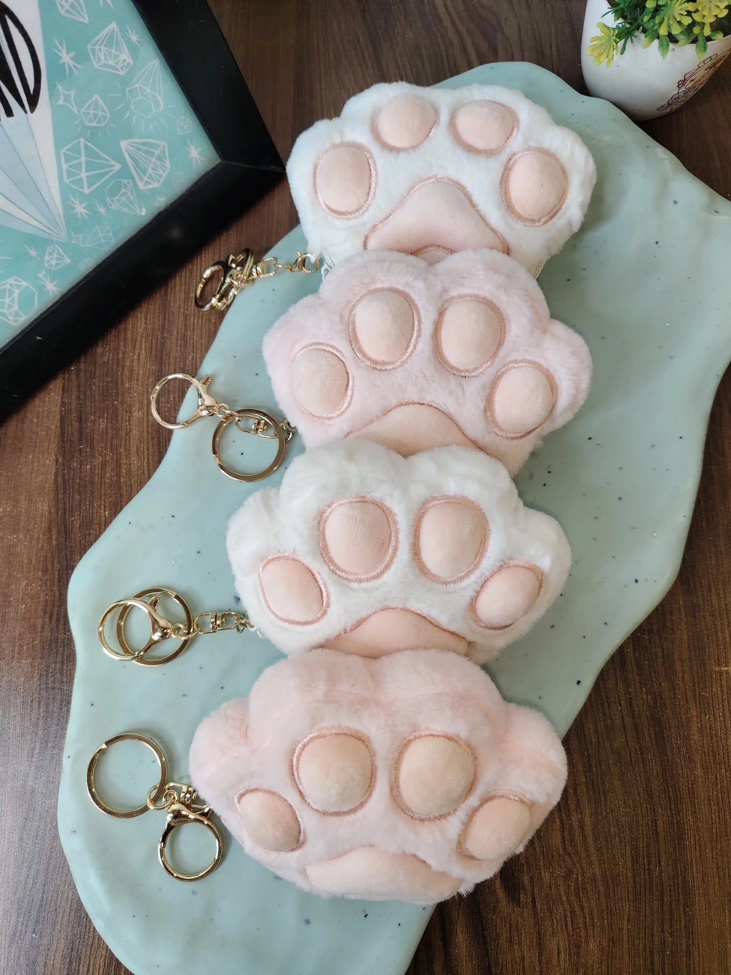 Paw fur coin pouch keychain