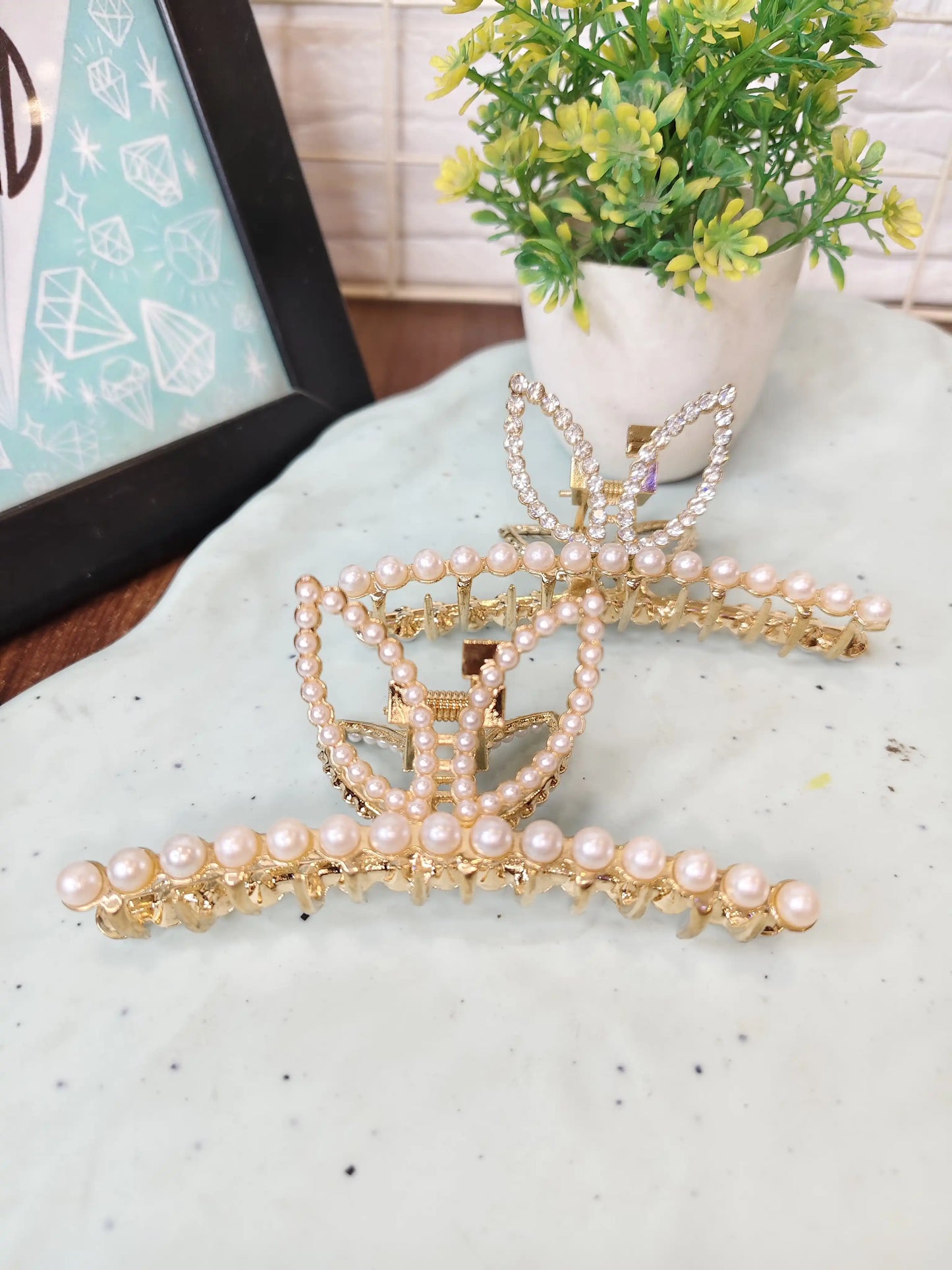 Pearl and diamond Bunny hair claws