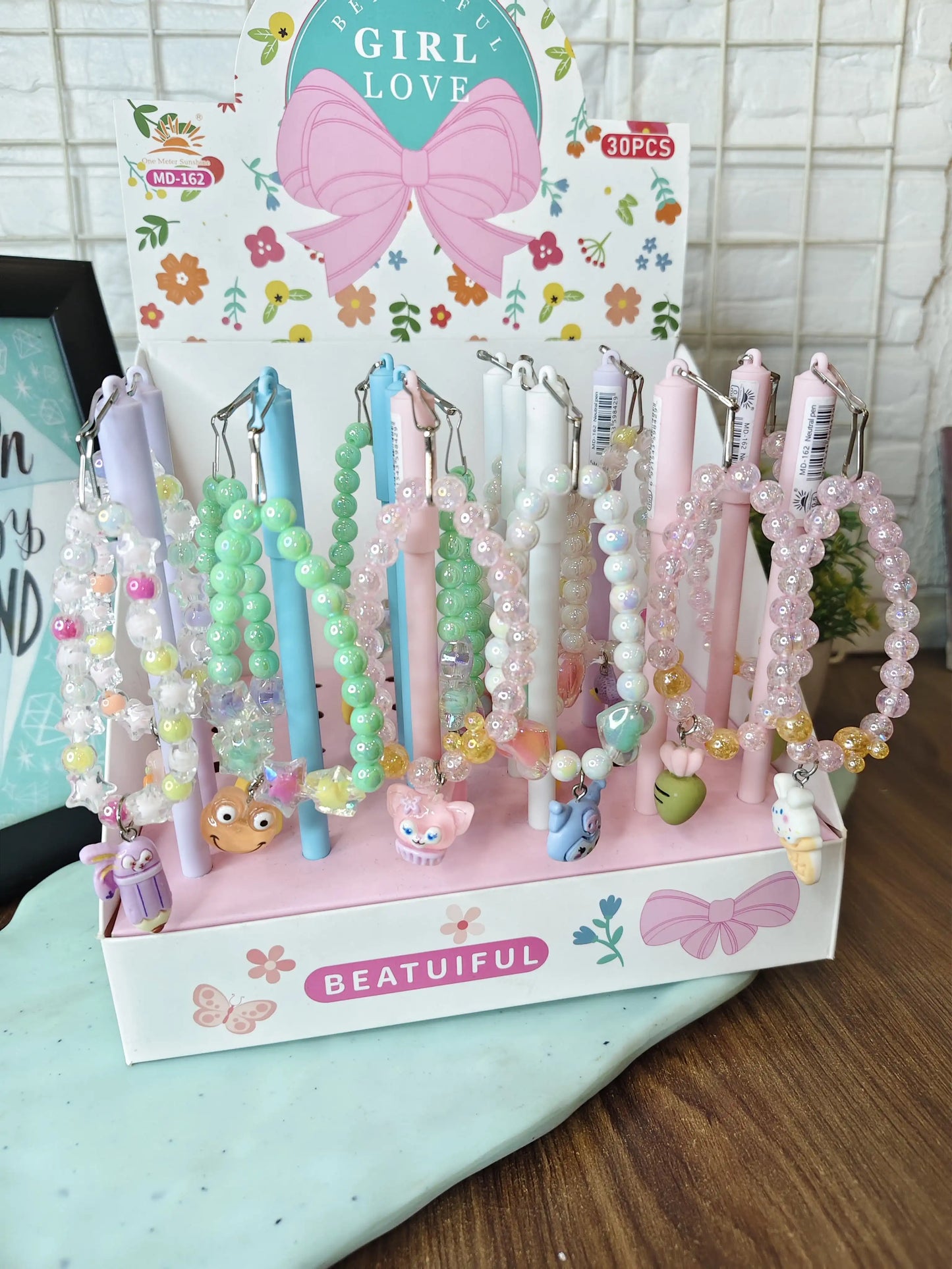 Pen with a beautiful bracelet