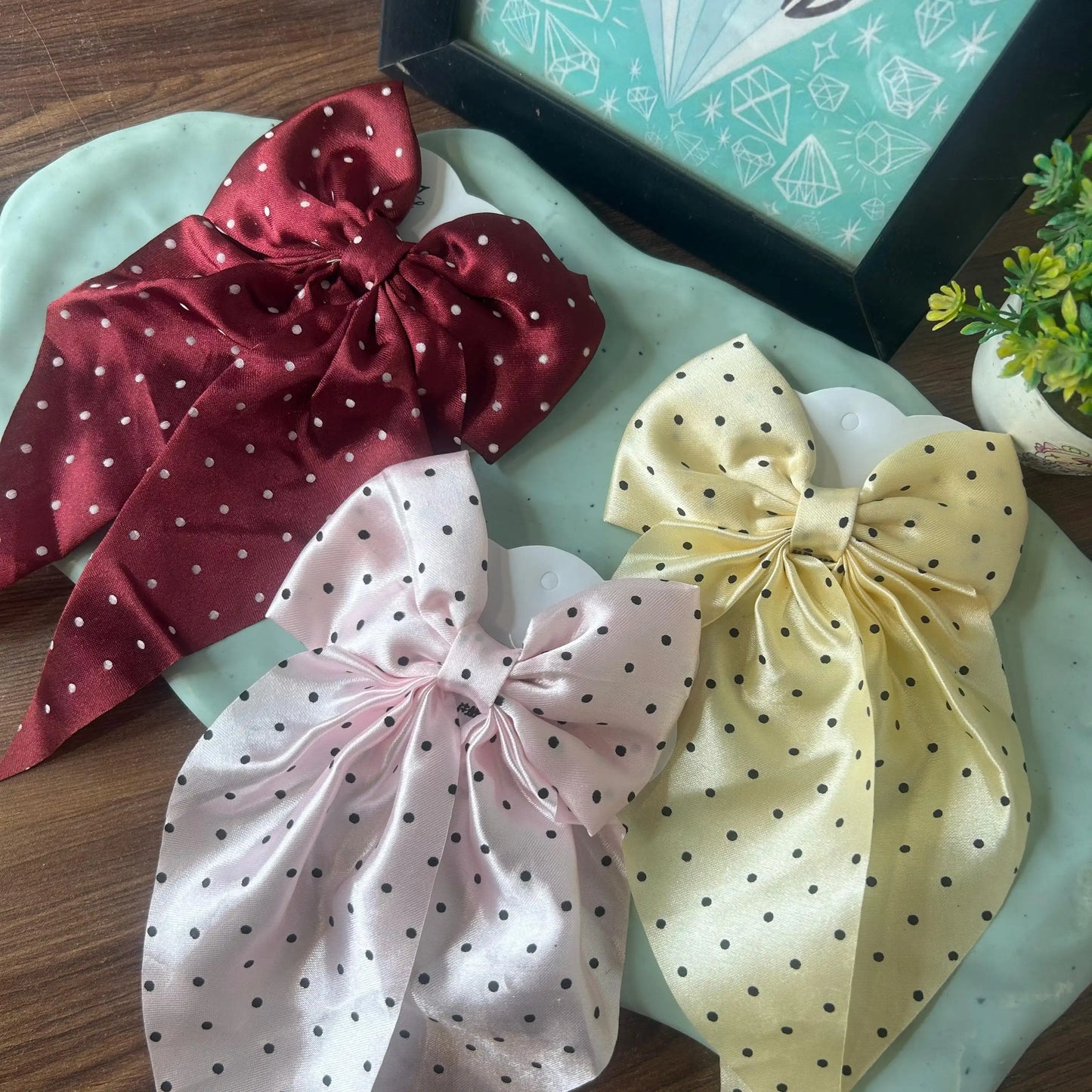 Polka dots bows