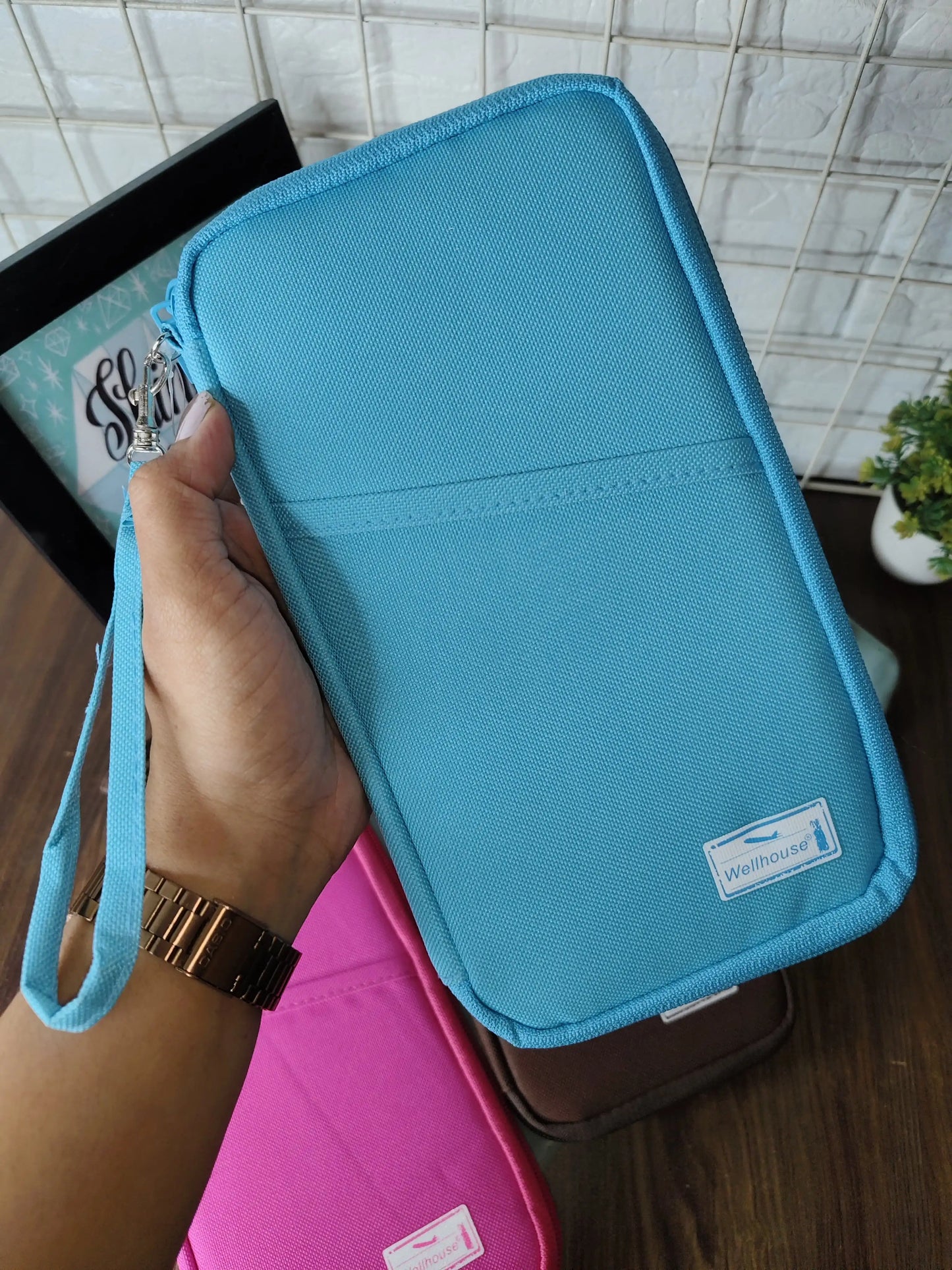 Premium passport, documents organizers