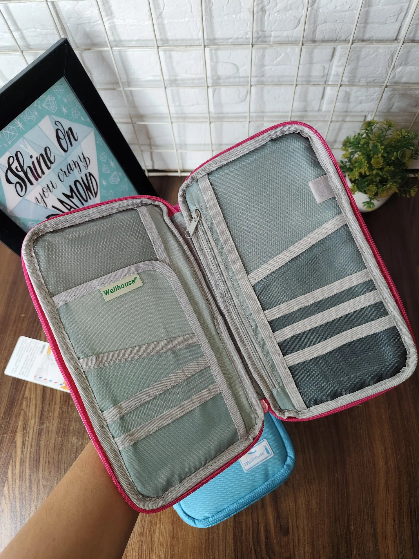 Premium passport, documents organizers