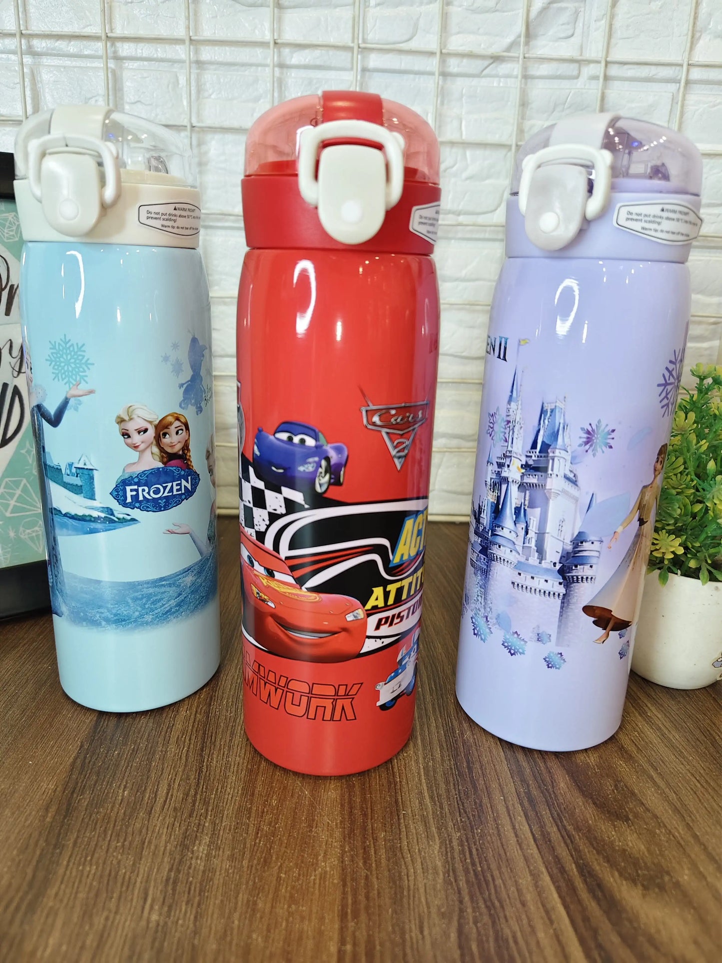 Premium steel sipper bottles