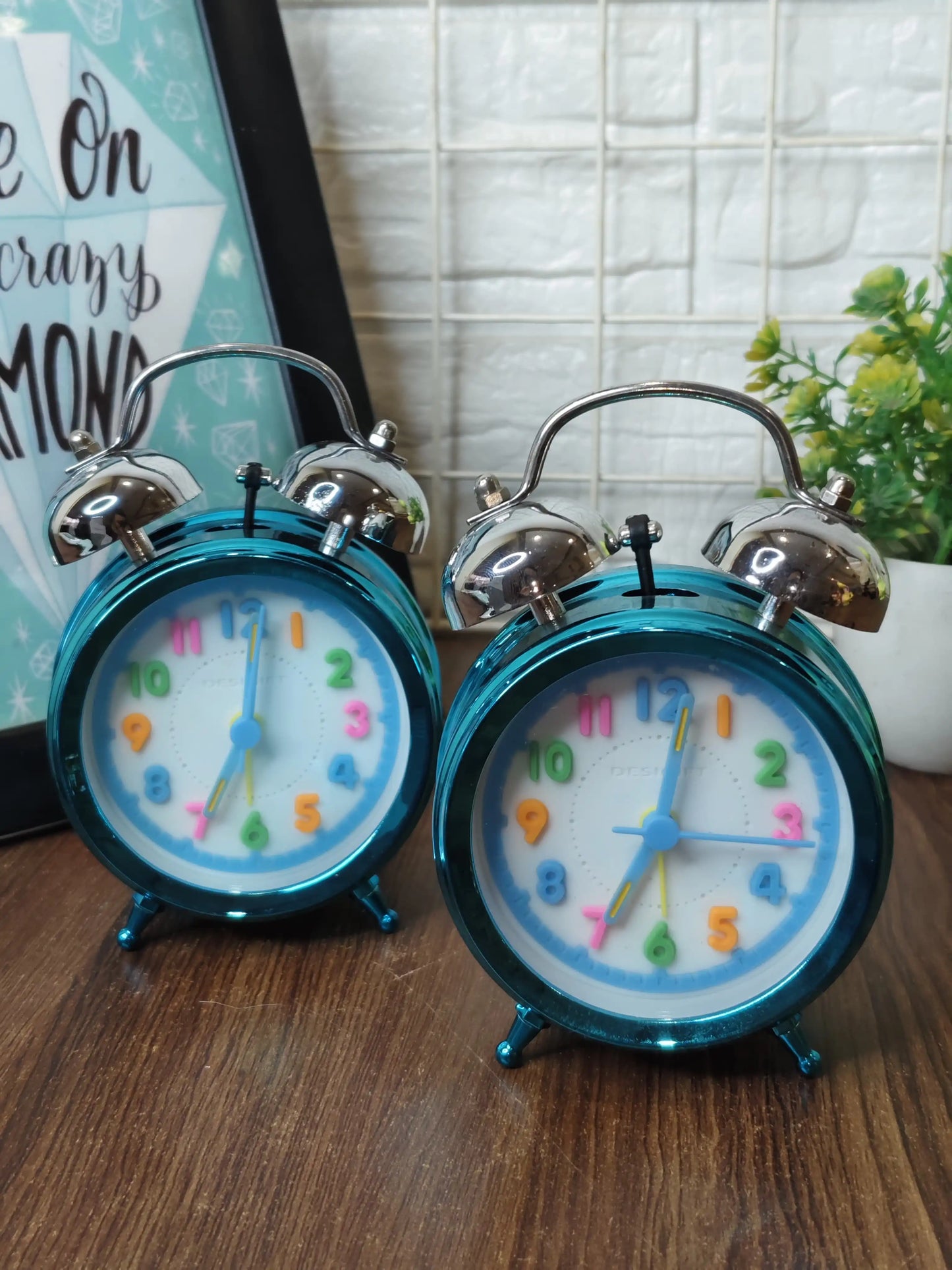 Premium table alarm clock