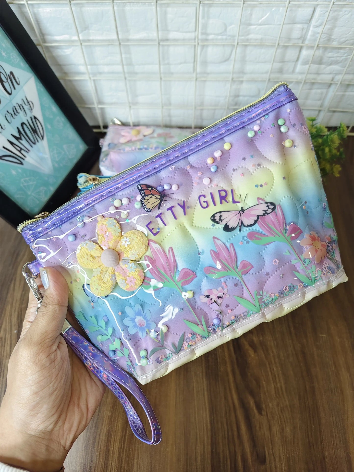 Pretty girl glitter pouch