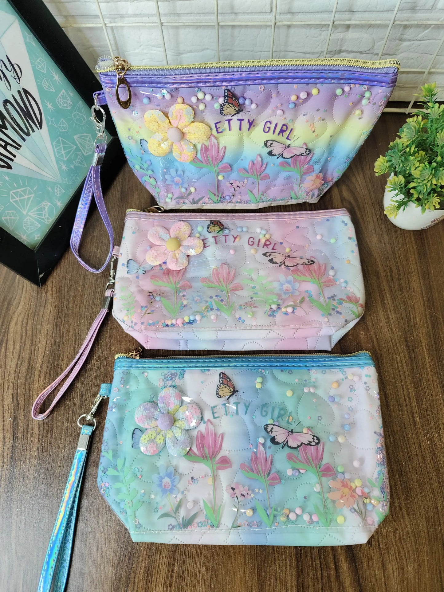 Pretty girl glitter pouch
