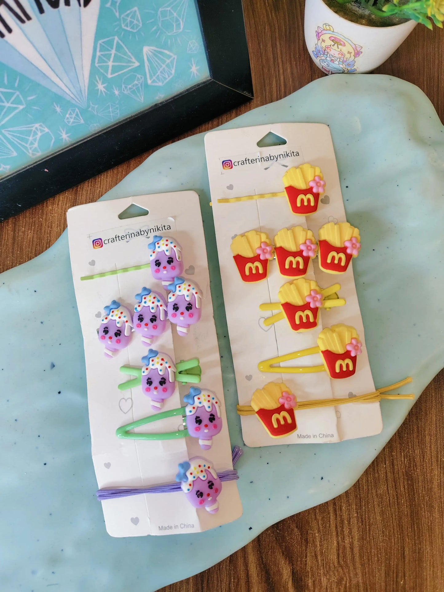 Quirky clips cards