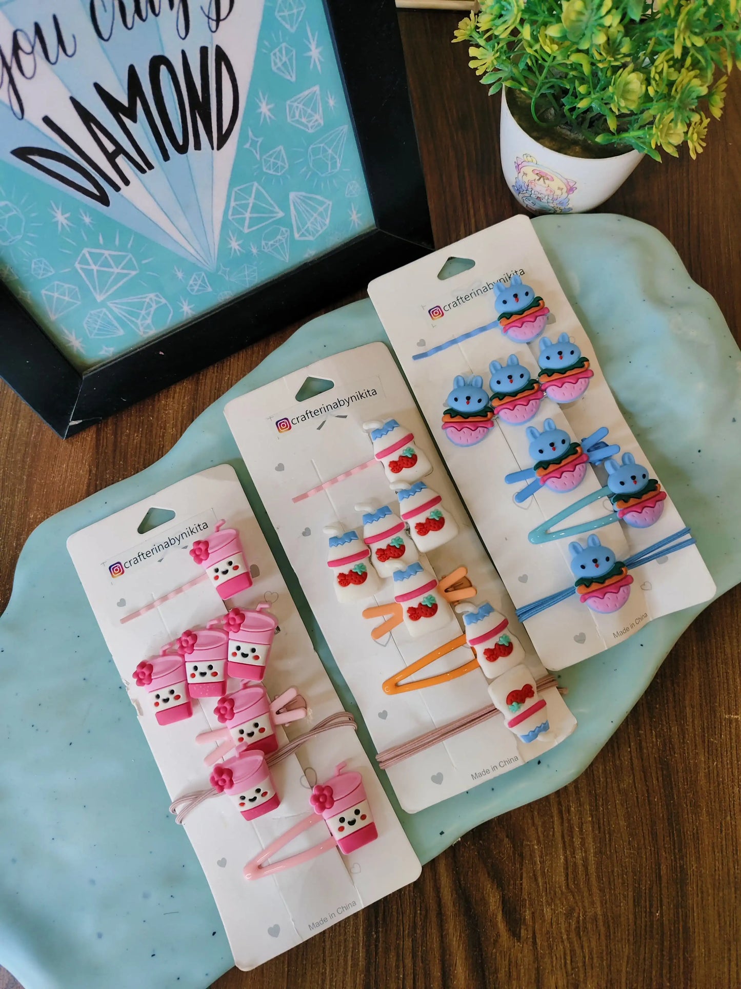 Quirky clips cards