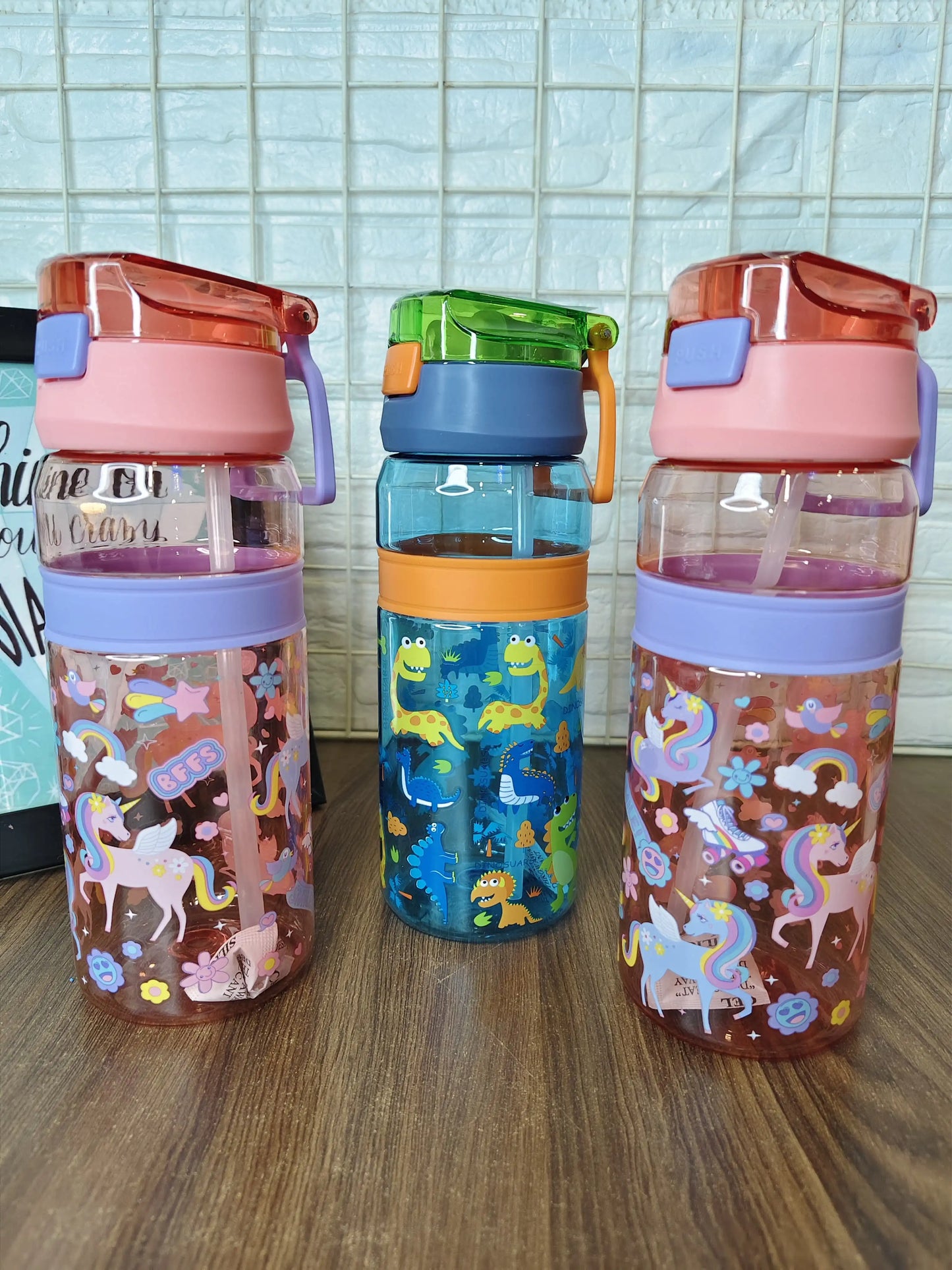 Quirky kids premium quality waterbottle 700ml