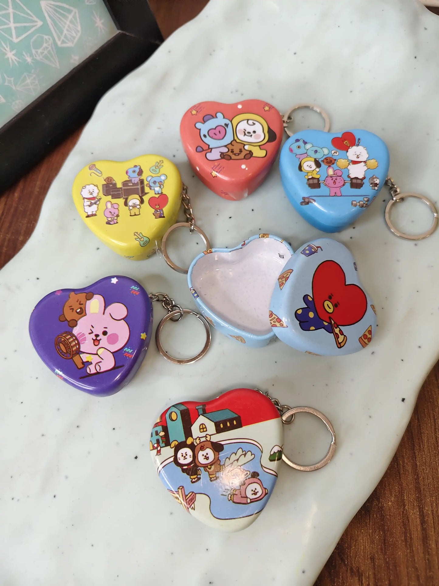 Tin keychain