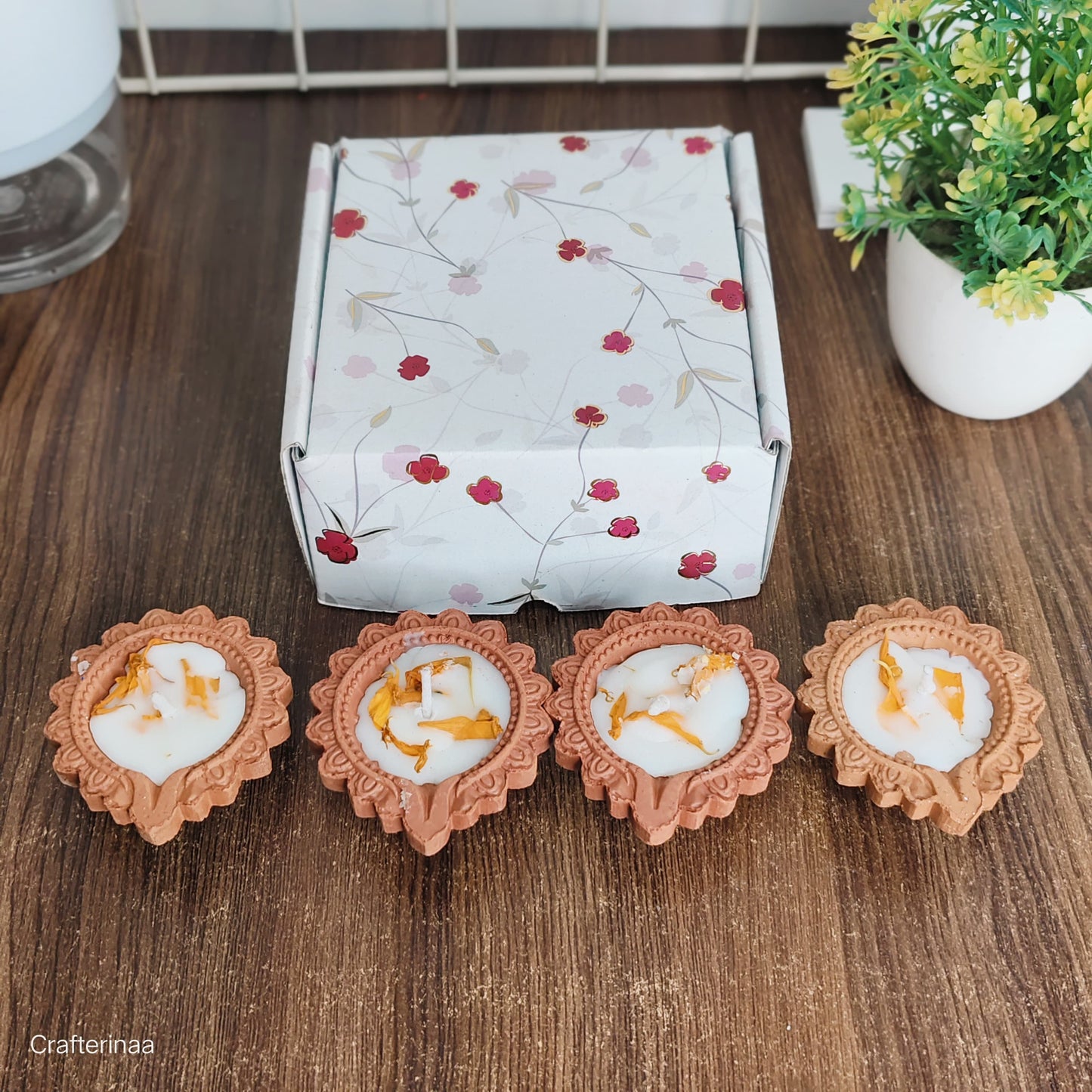 Handmade Terracotta Diya Candles with Natural Wax & Dried Flowers – Eco-Friendly Gift Set of 4 diyas