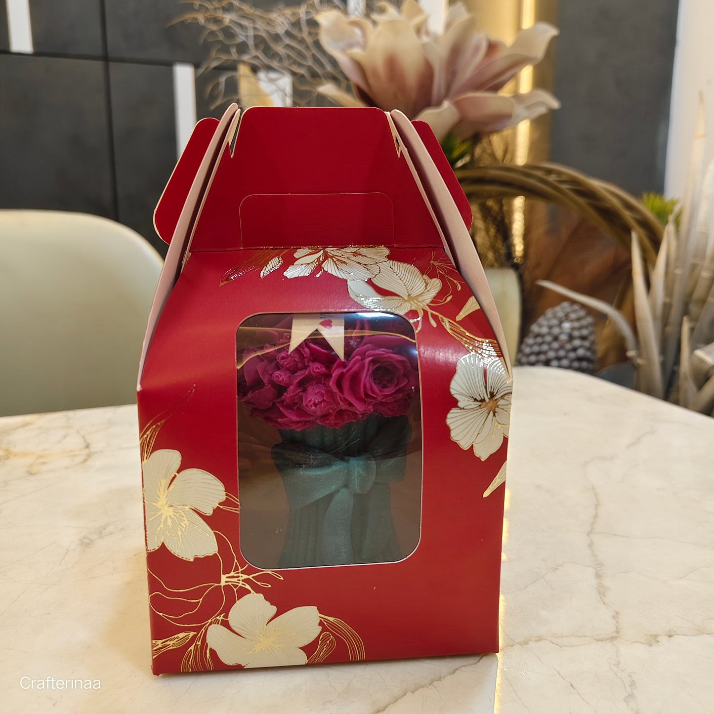 Luxury Flower Bouquet Candle – Pink Roses with Bow Design|Aesthetic Gift for Special Occasions premium Gifting